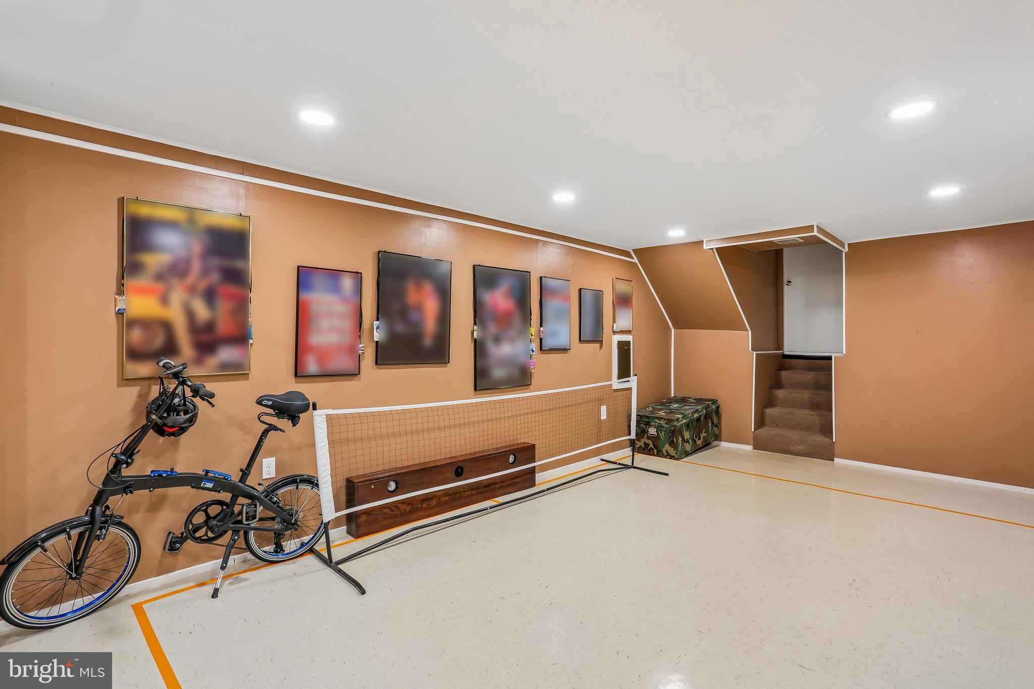 FOXHALL - Residential