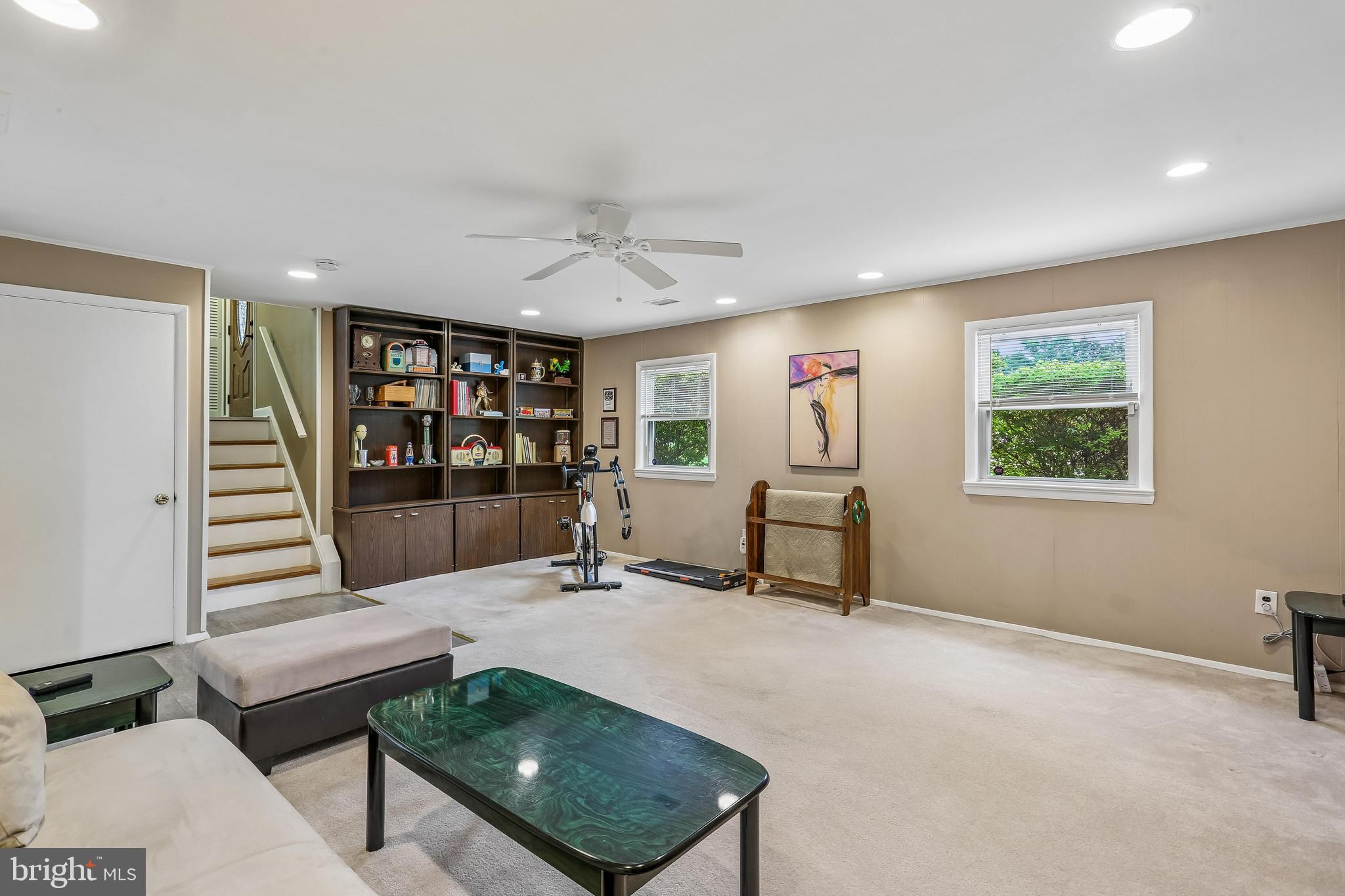 FOXHALL - Residential