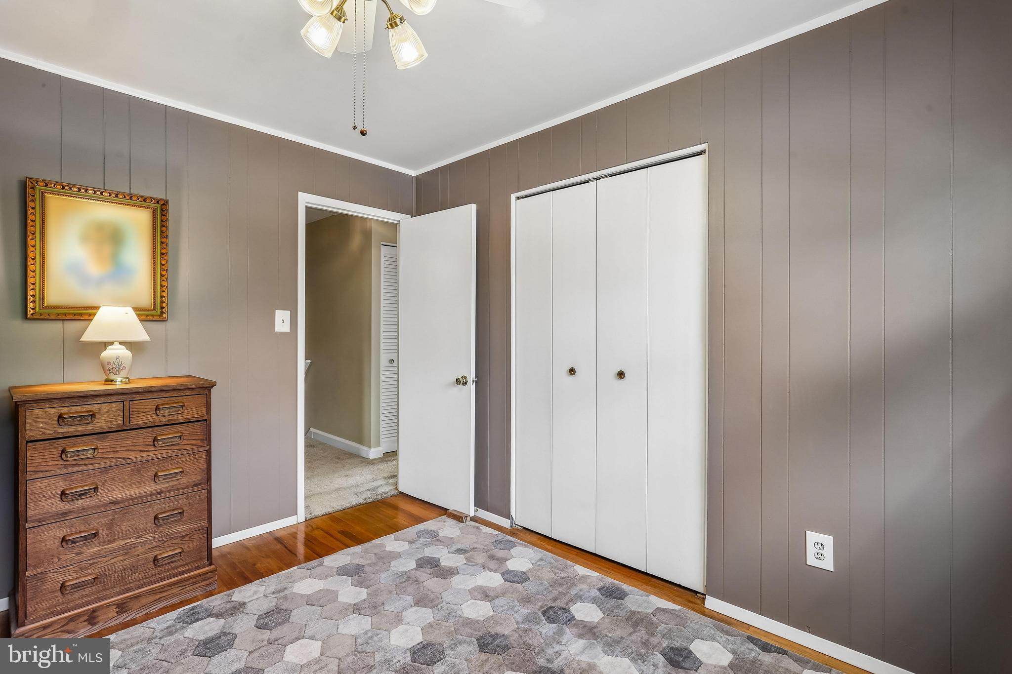 FOXHALL - Residential