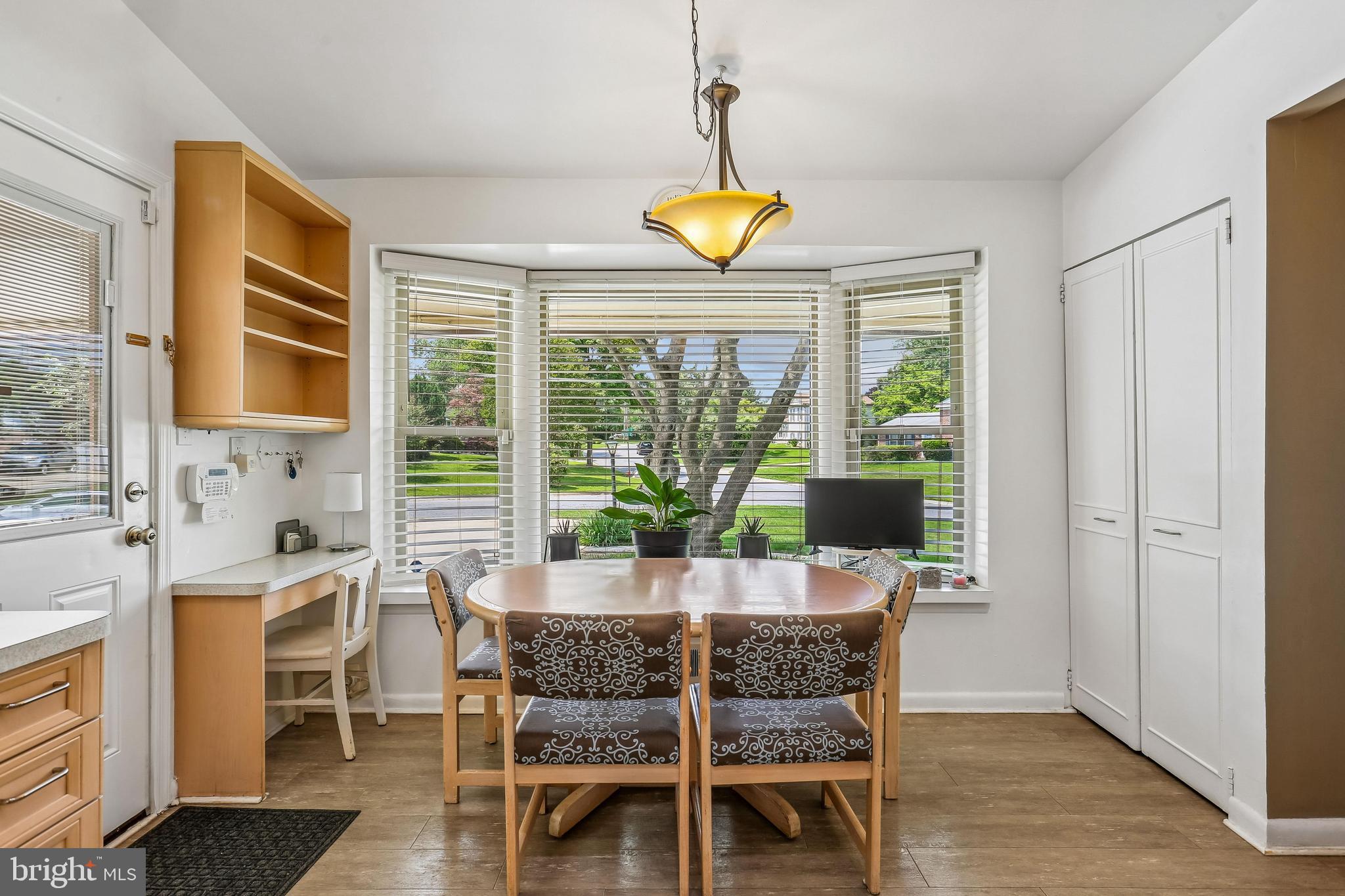 FOXHALL - Residential