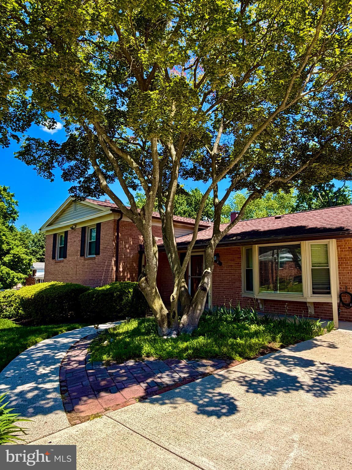 FOXHALL - Residential