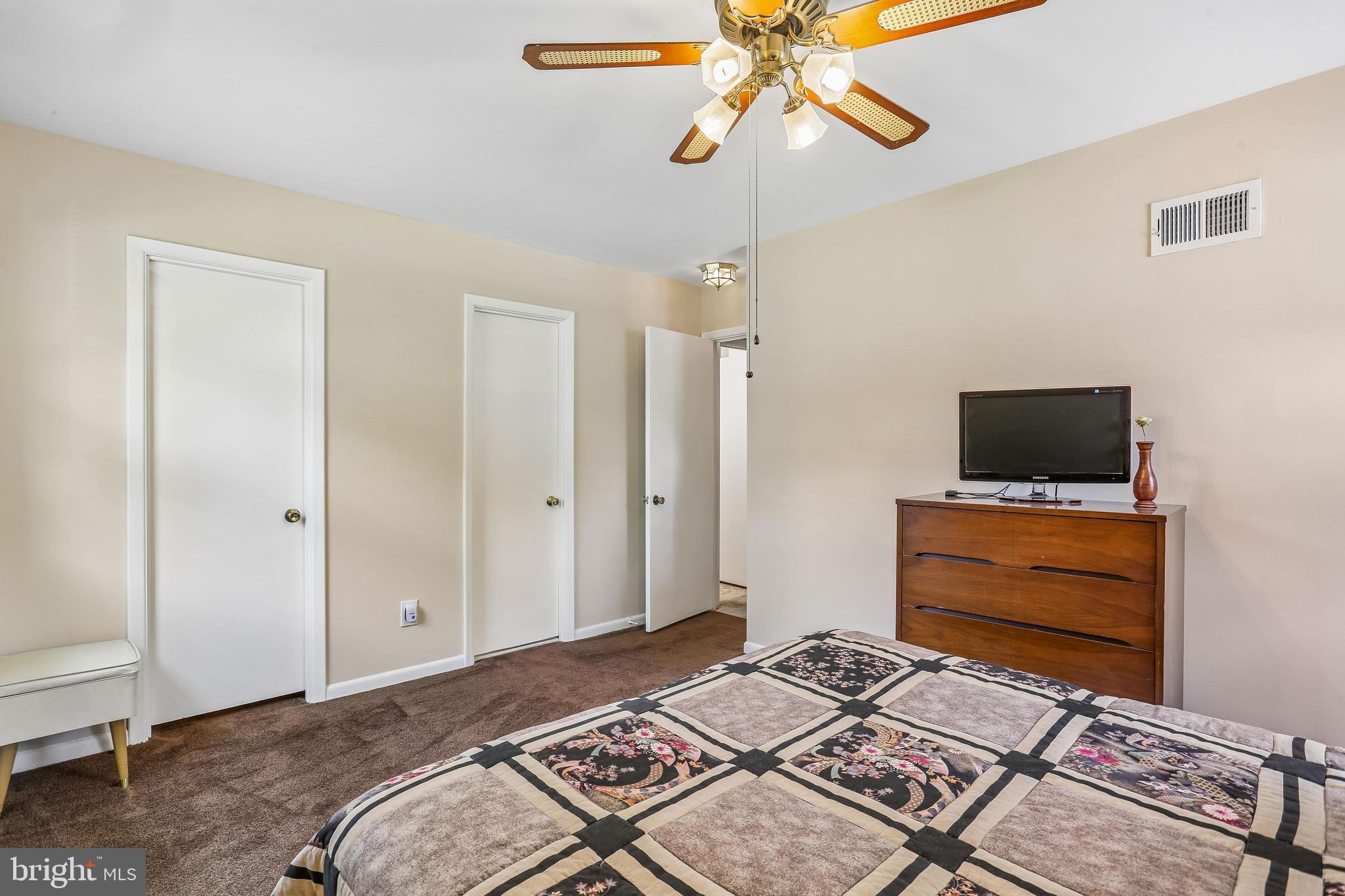 FOXHALL - Residential