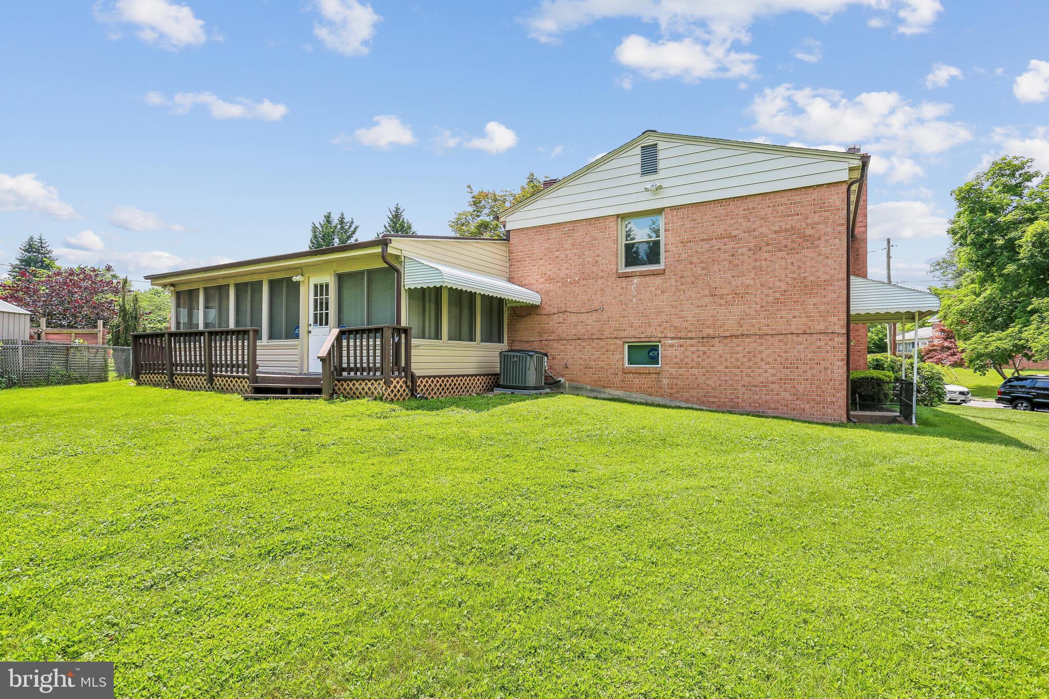 FOXHALL - Residential