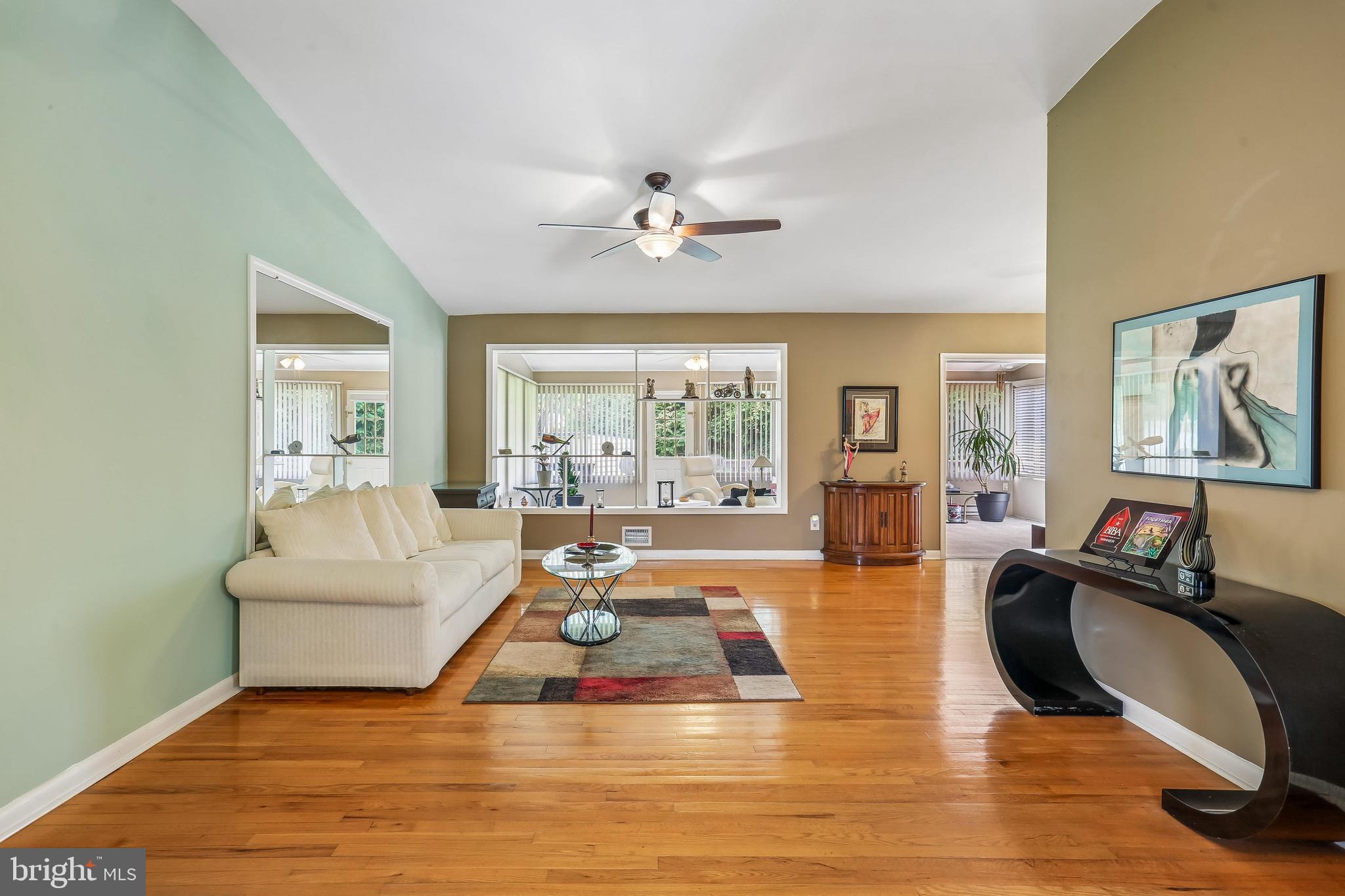 FOXHALL - Residential