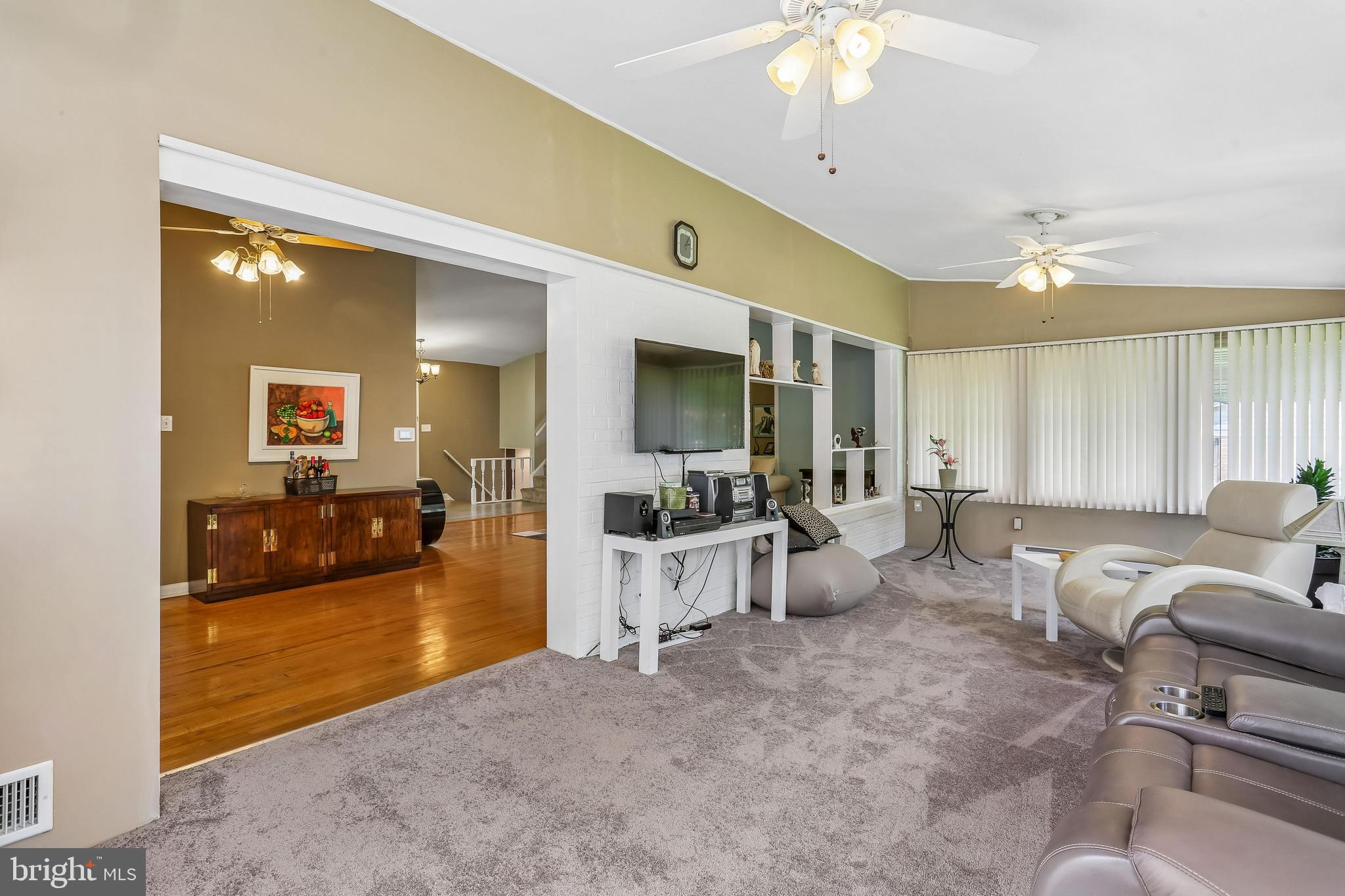 FOXHALL - Residential
