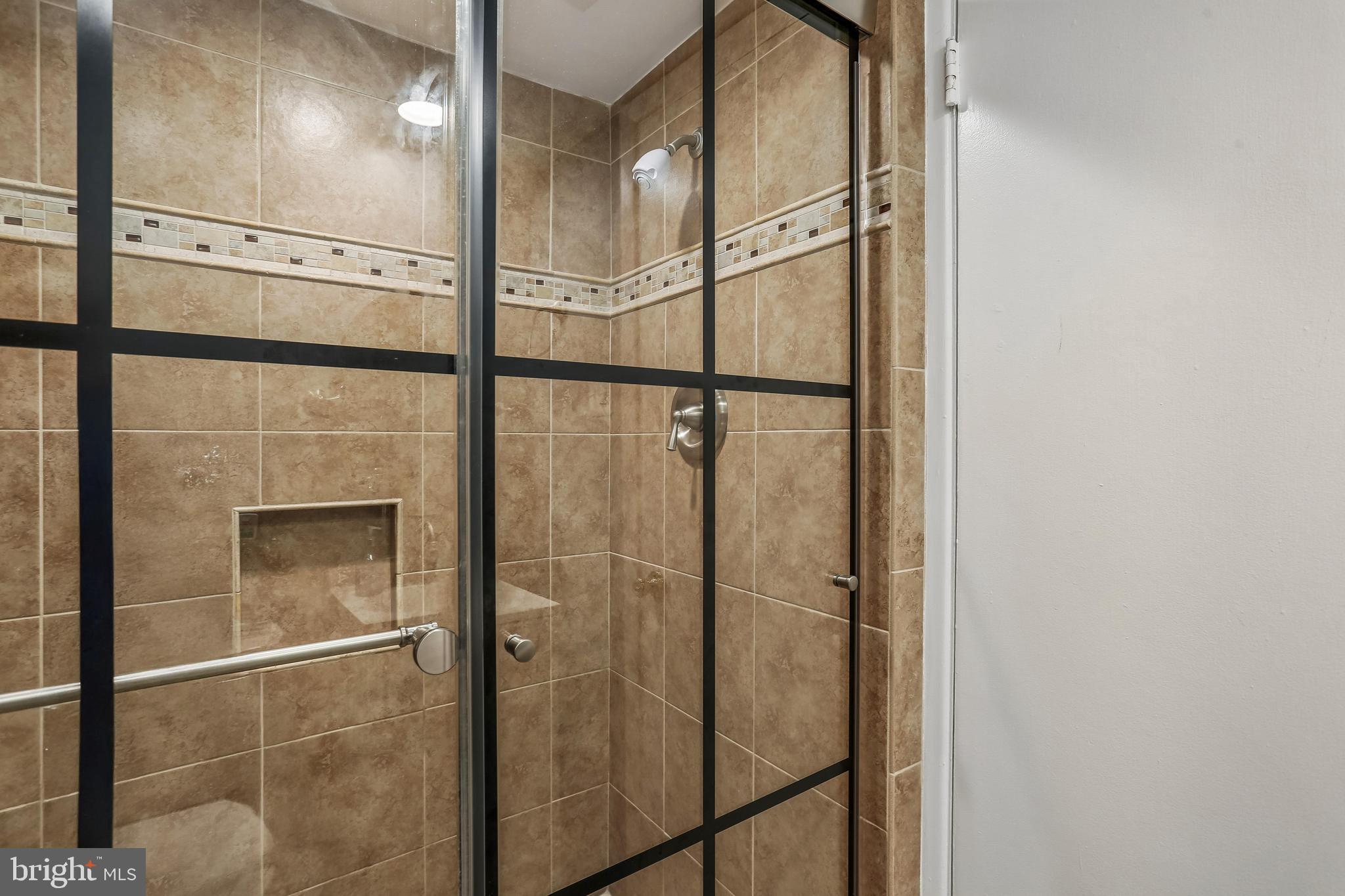 FOXHALL - Residential