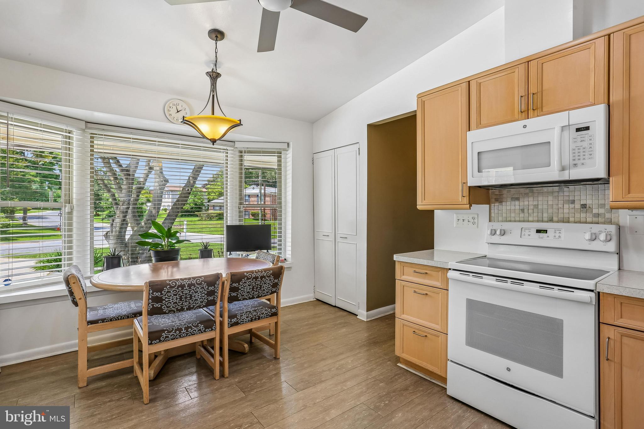 FOXHALL - Residential