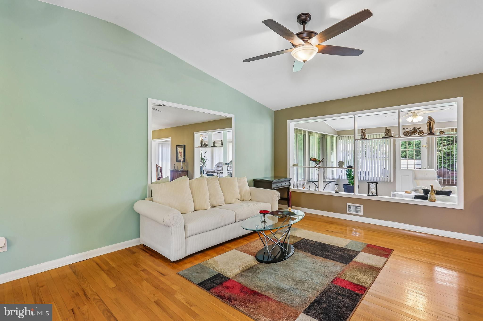 FOXHALL - Residential
