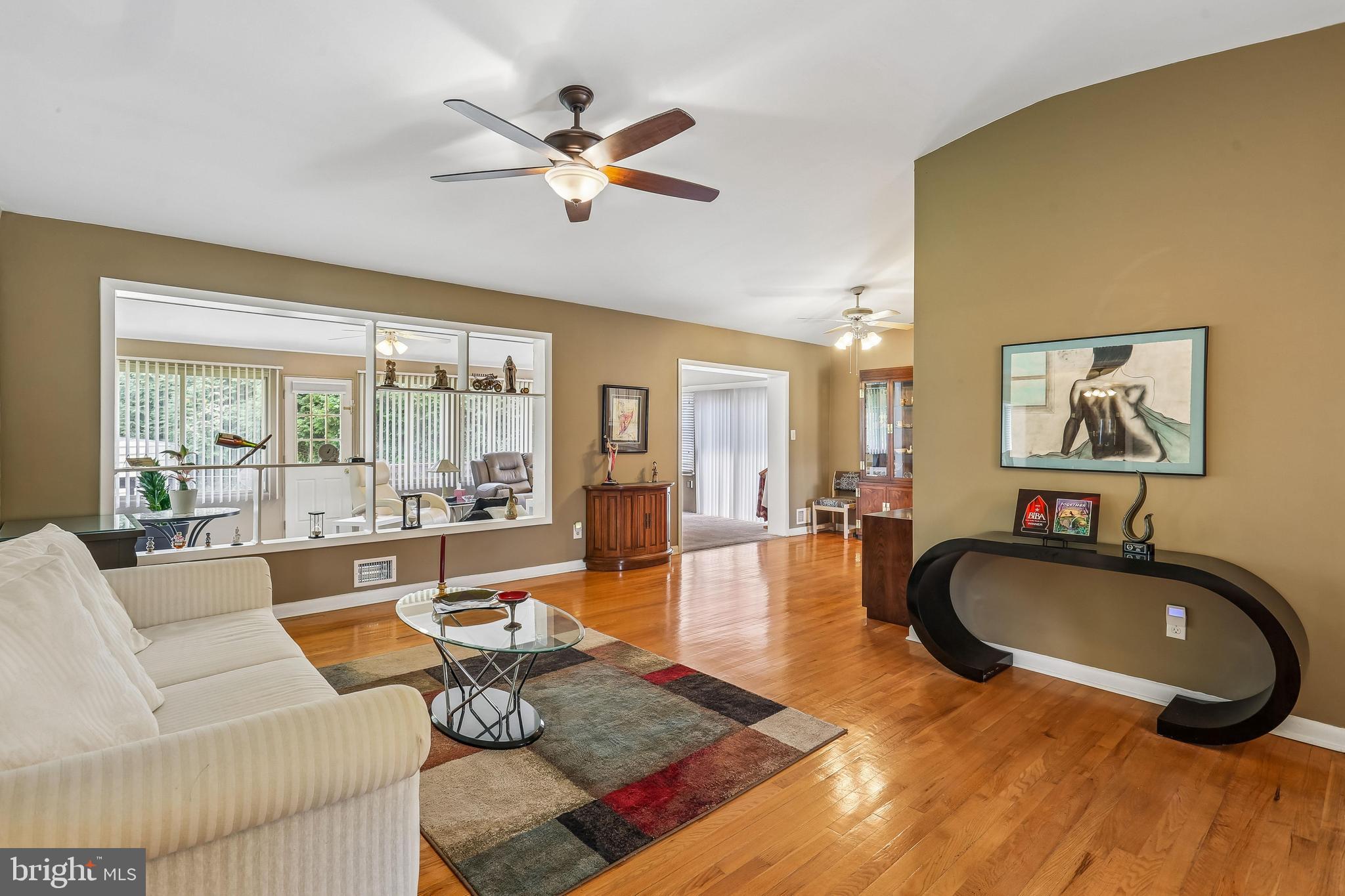 FOXHALL - Residential