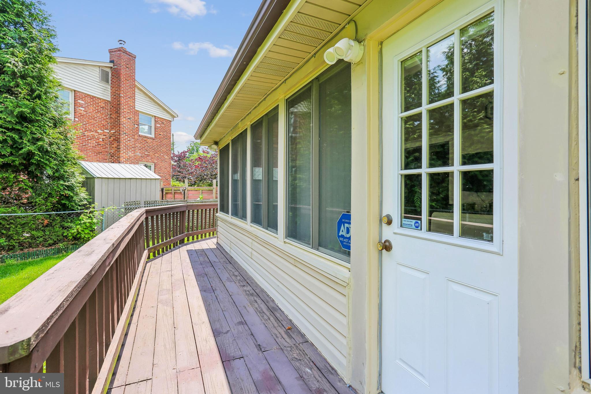FOXHALL - Residential