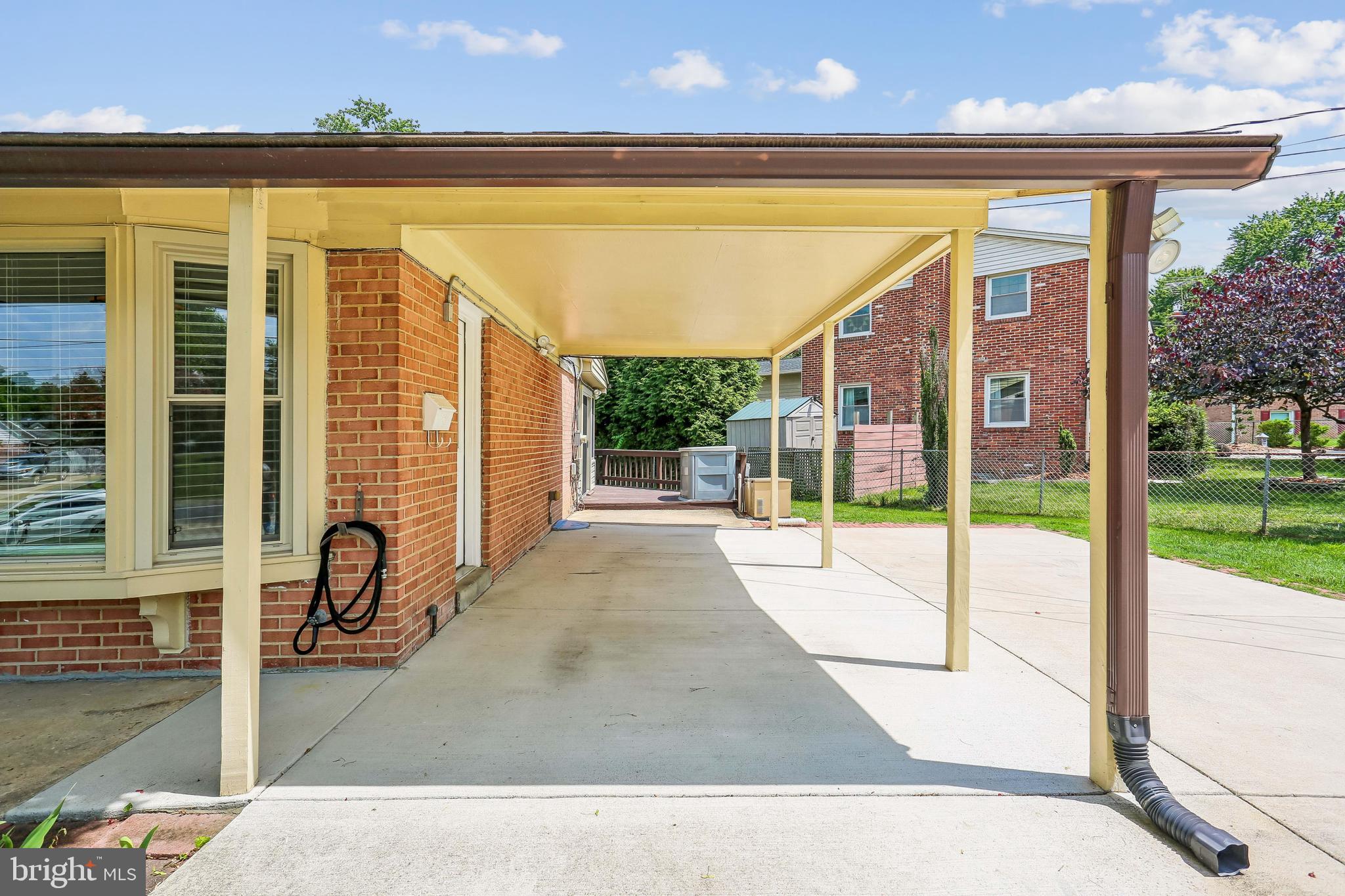 FOXHALL - Residential