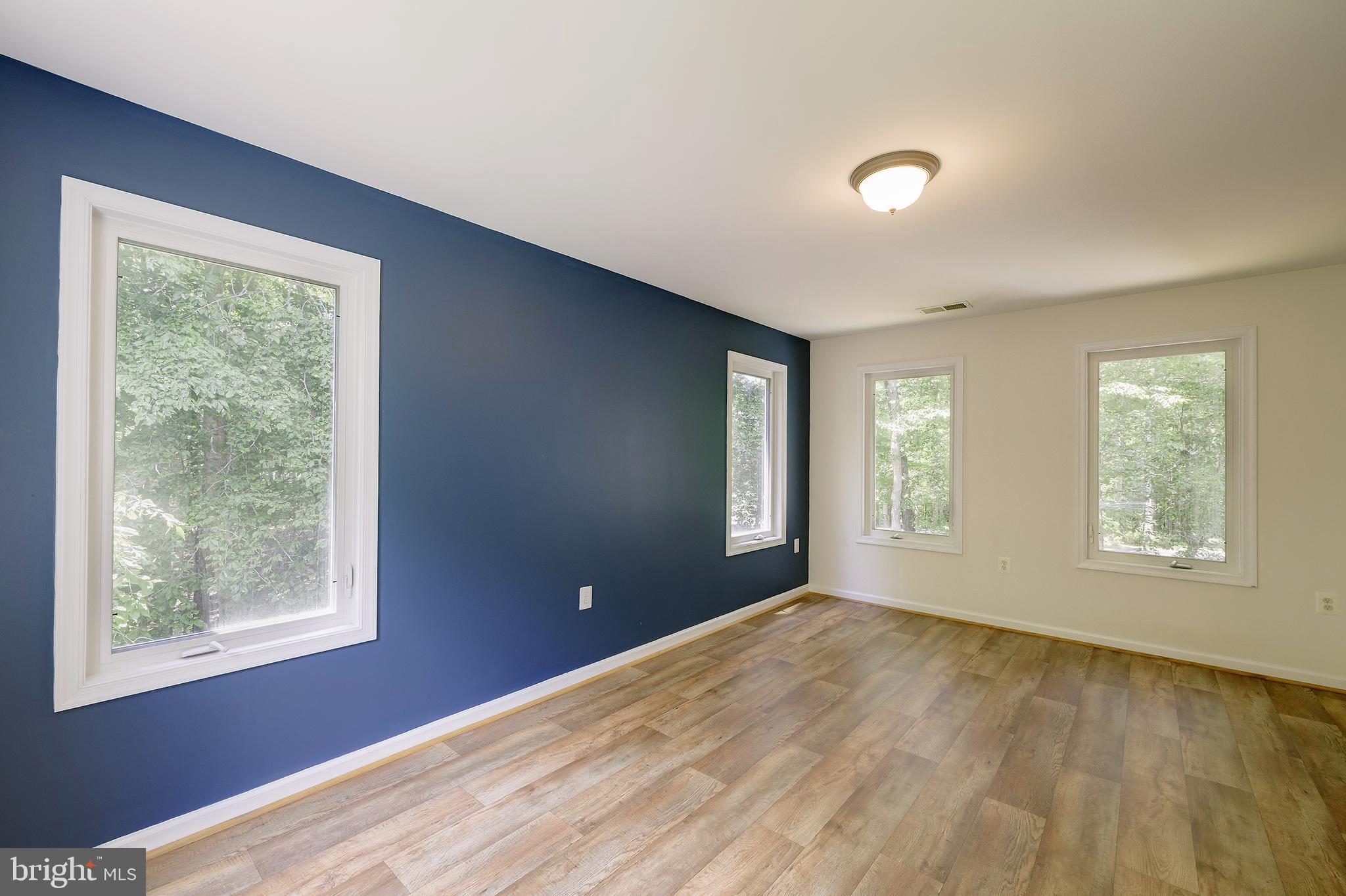 OCCOQUAN OVERLOOK - Residential