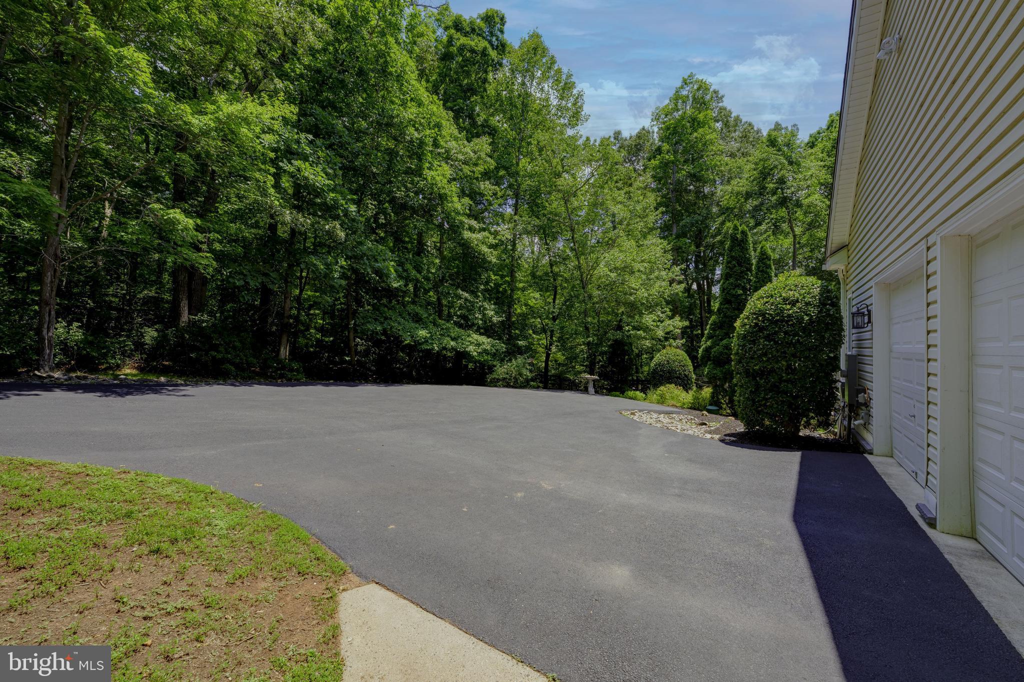 OCCOQUAN OVERLOOK - Residential