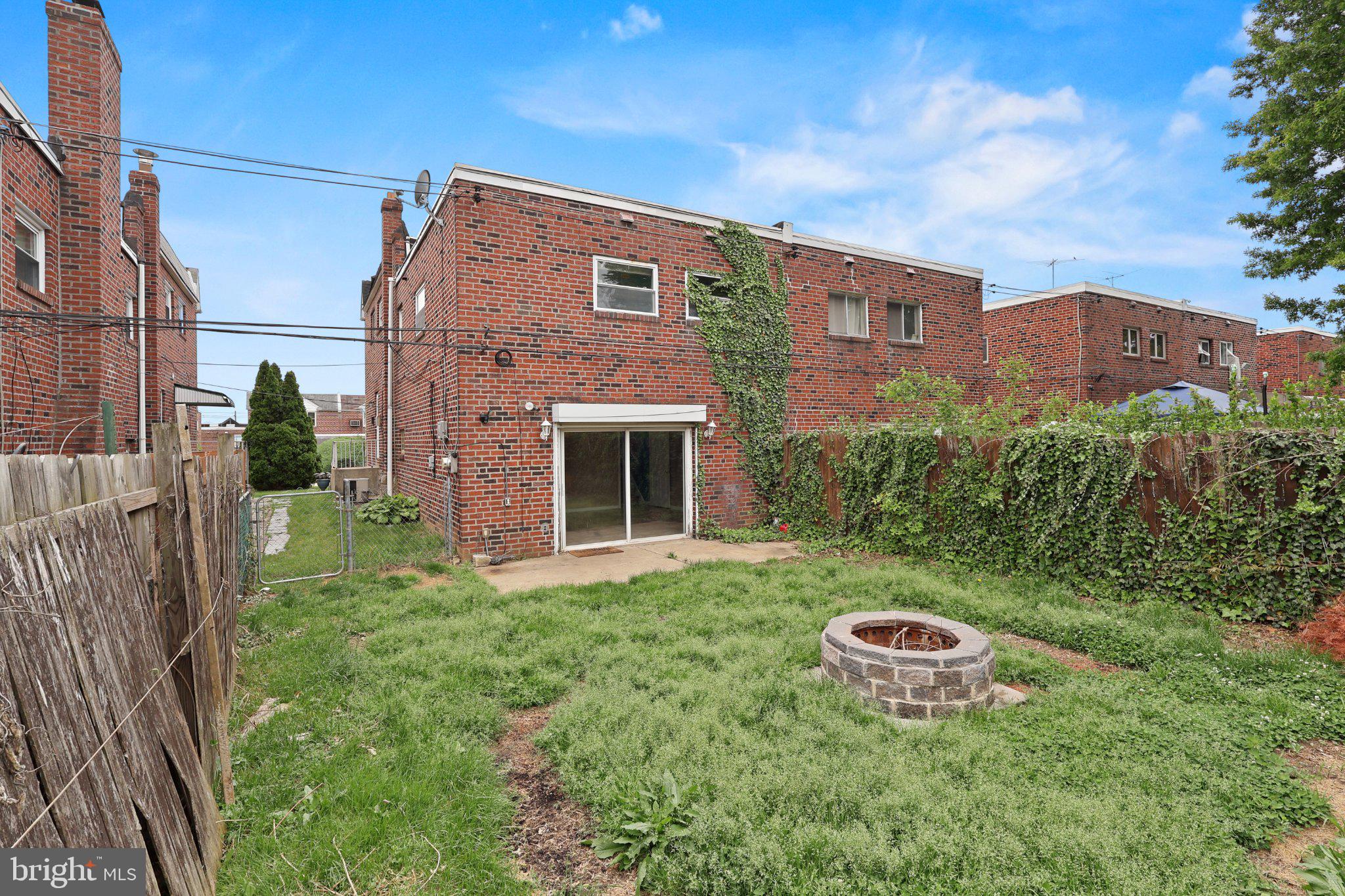 RHAWNHURST - Residential