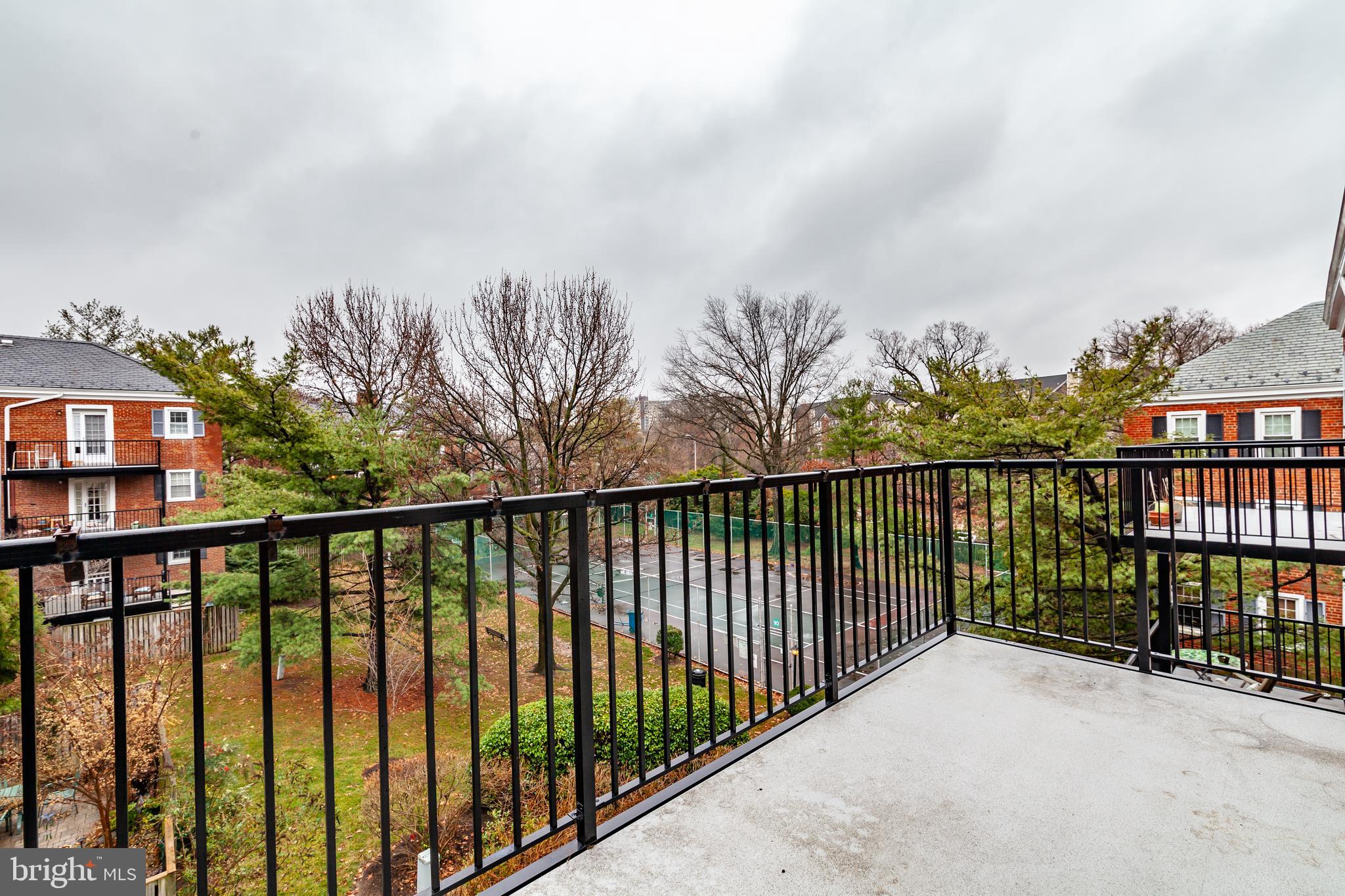 FAIRLINGTON VILLAGES - Residential Lease