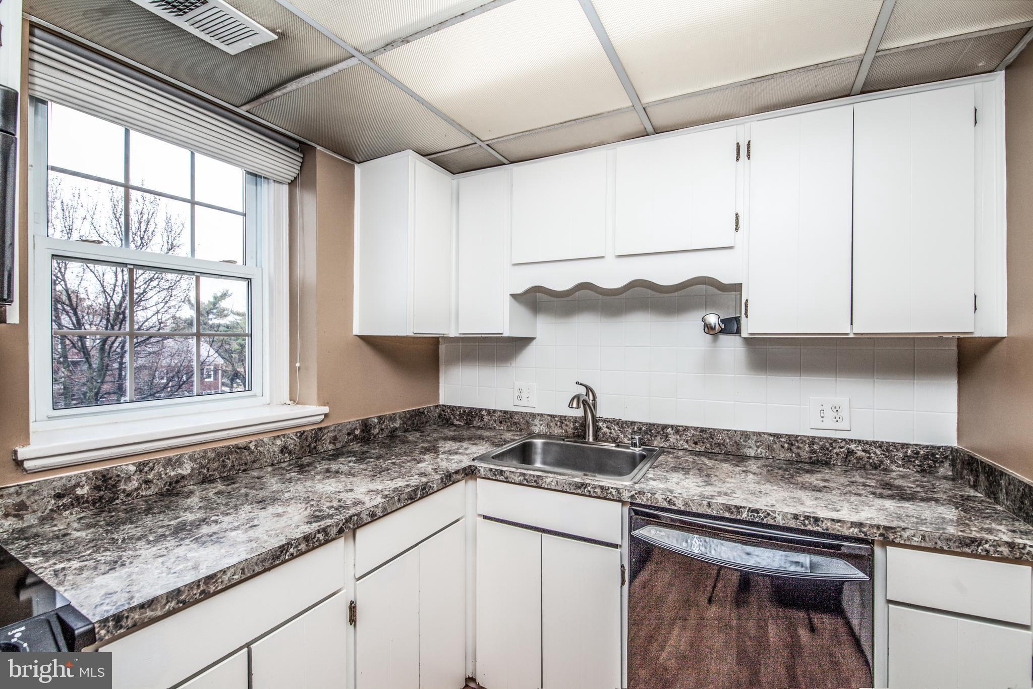 FAIRLINGTON VILLAGES - Residential Lease