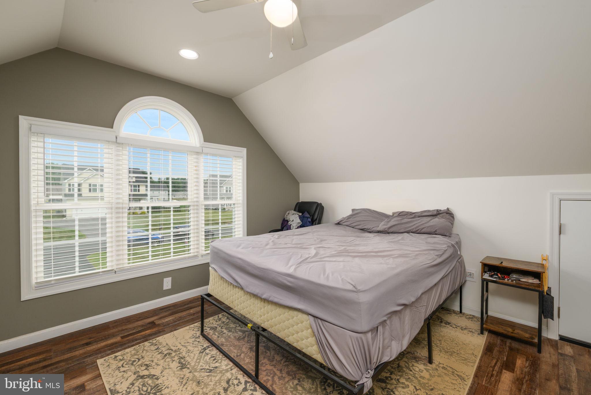 DOGWOOD MEADOWS - Residential