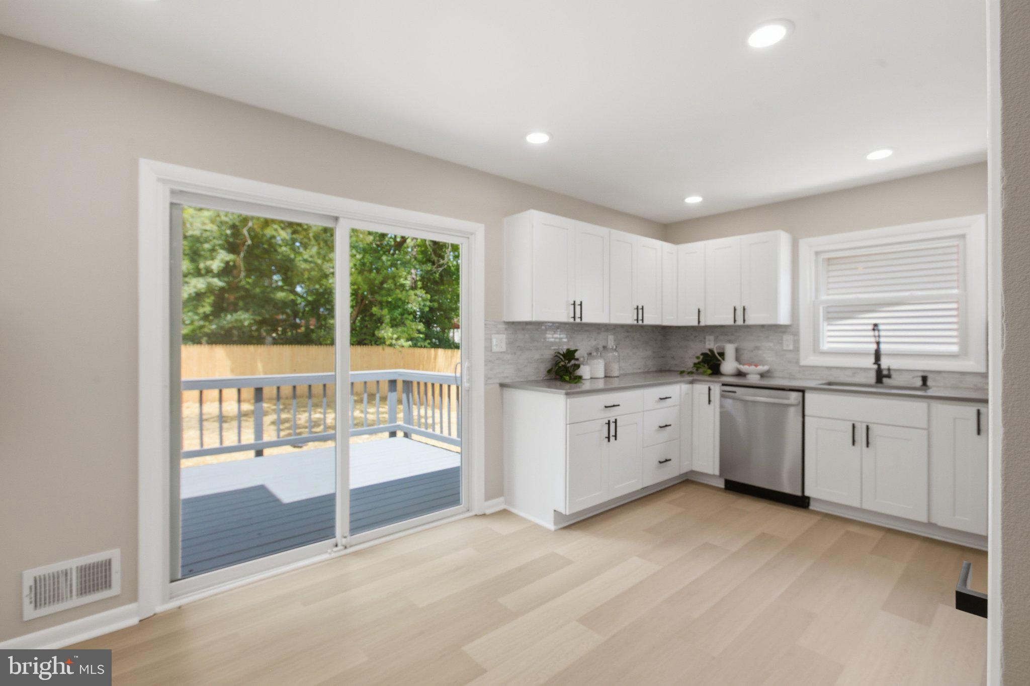 SHERMAN PARK - Residential