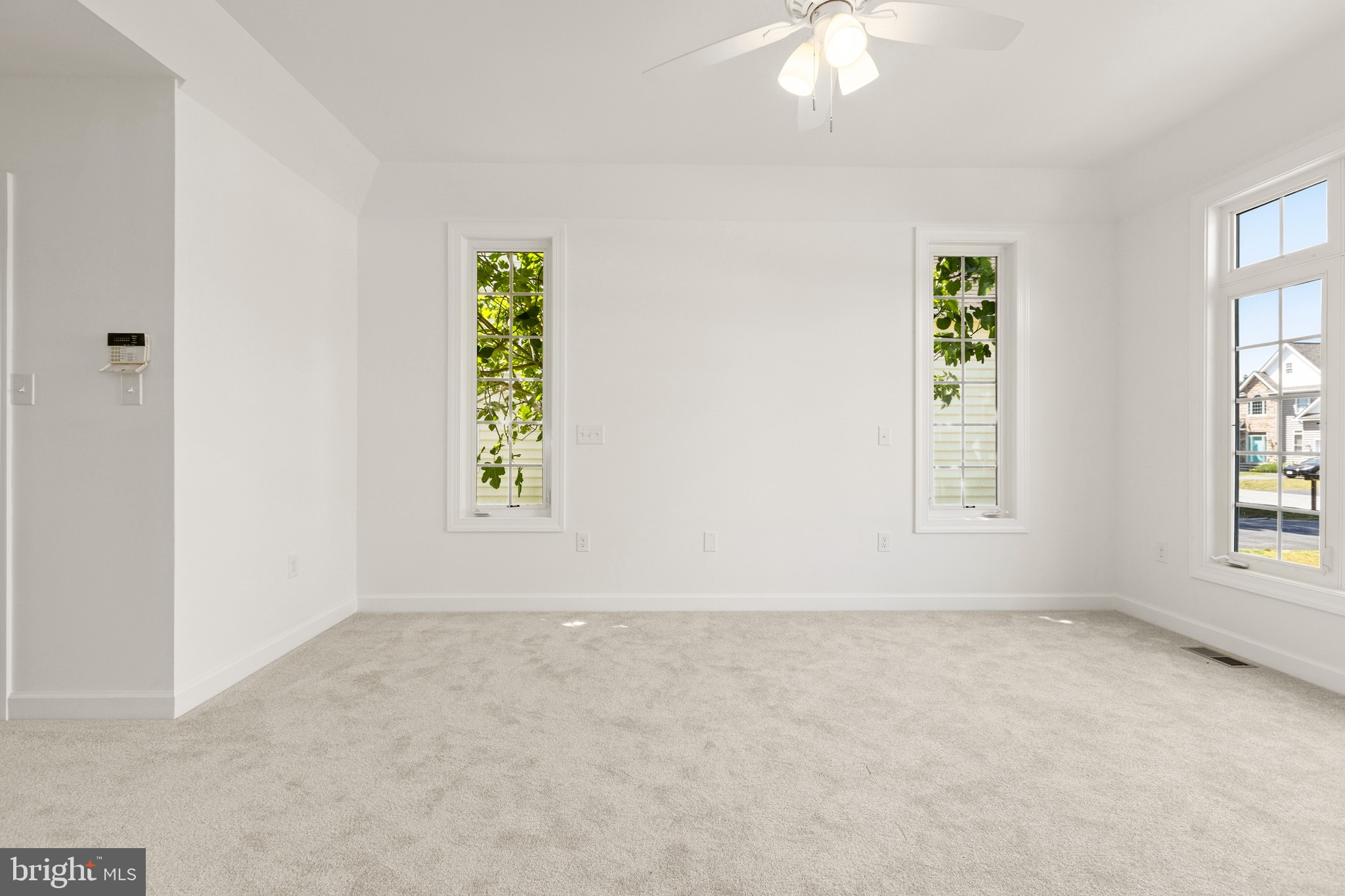 SUMMERSET - Residential