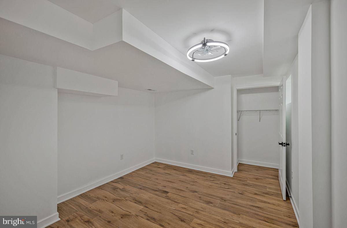 MARLTON - Residential