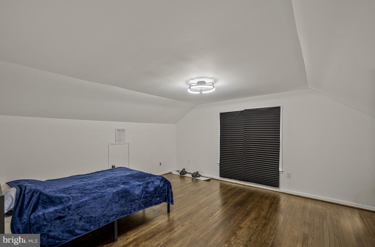 MARLTON - Residential