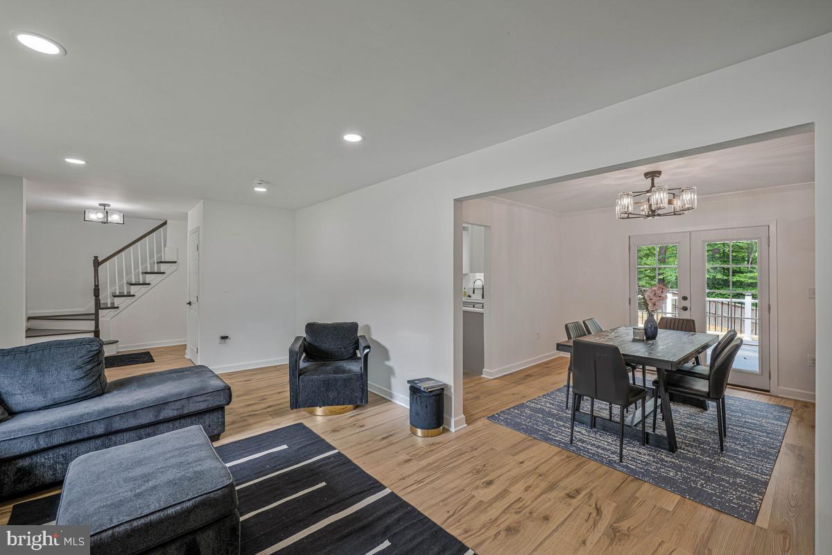 MARLTON - Residential