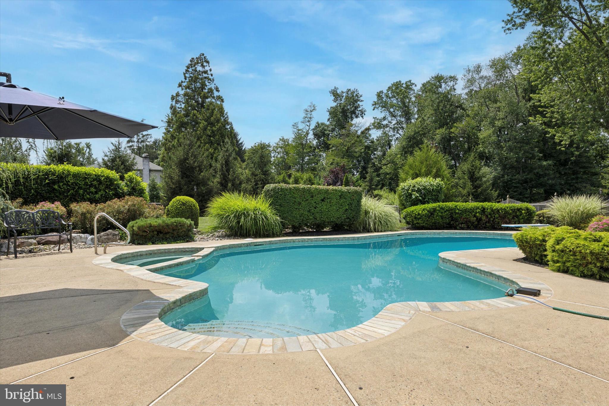 BLUE BELL - Residential