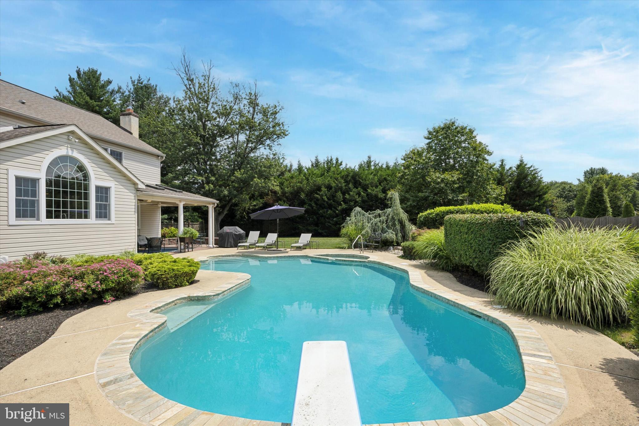 BLUE BELL - Residential