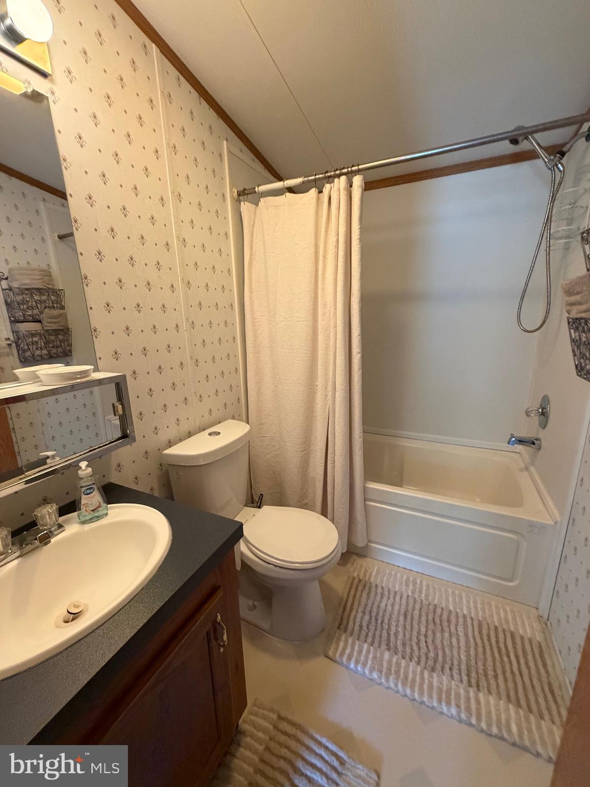 AVALON PARK - Residential