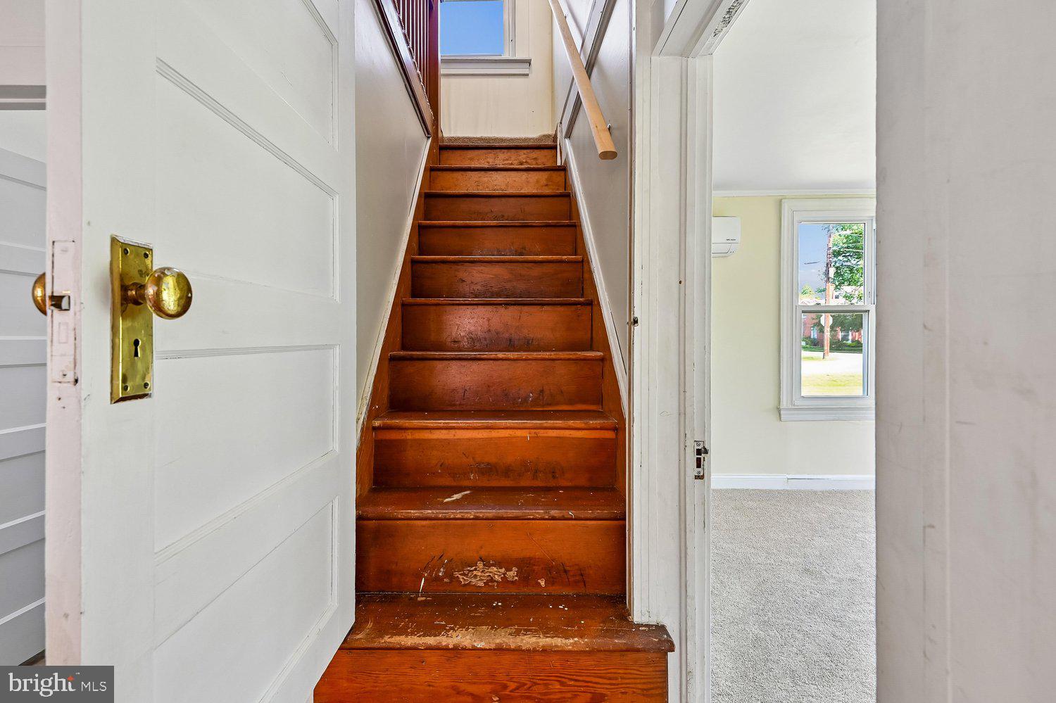 GALESVILLE - Residential