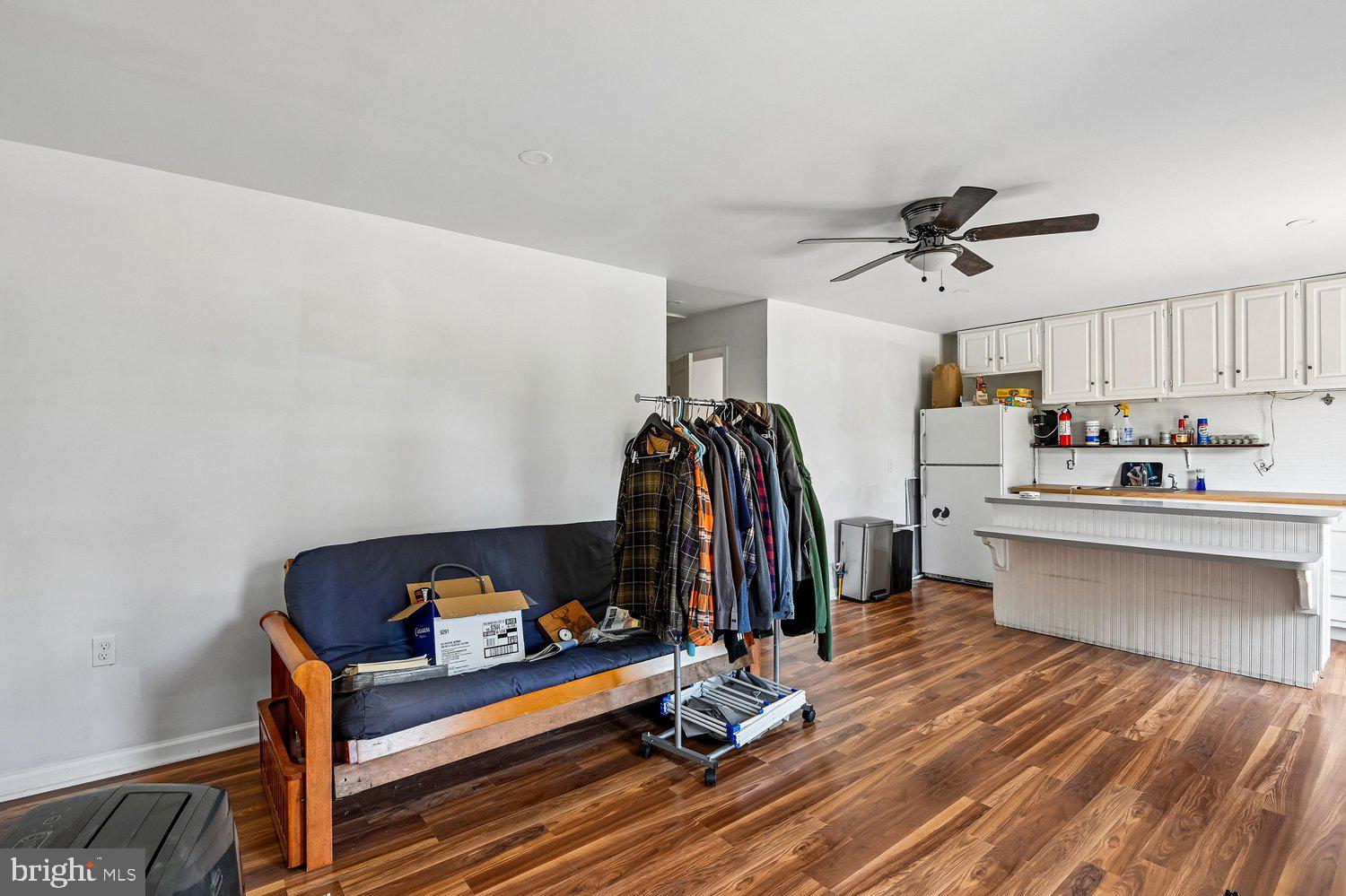 GALESVILLE - Residential