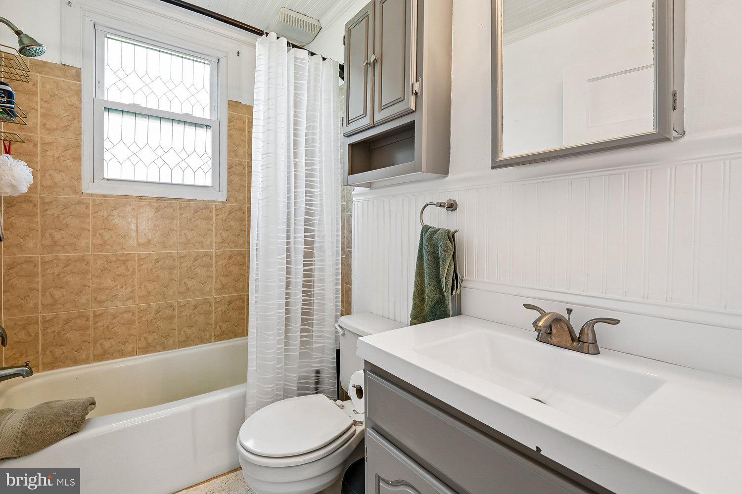 GALESVILLE - Residential