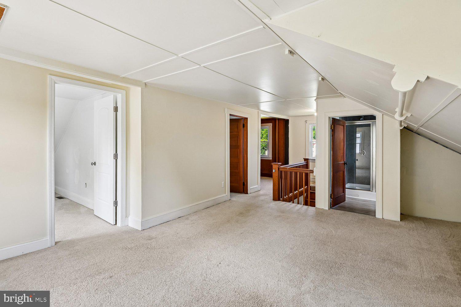 GALESVILLE - Residential