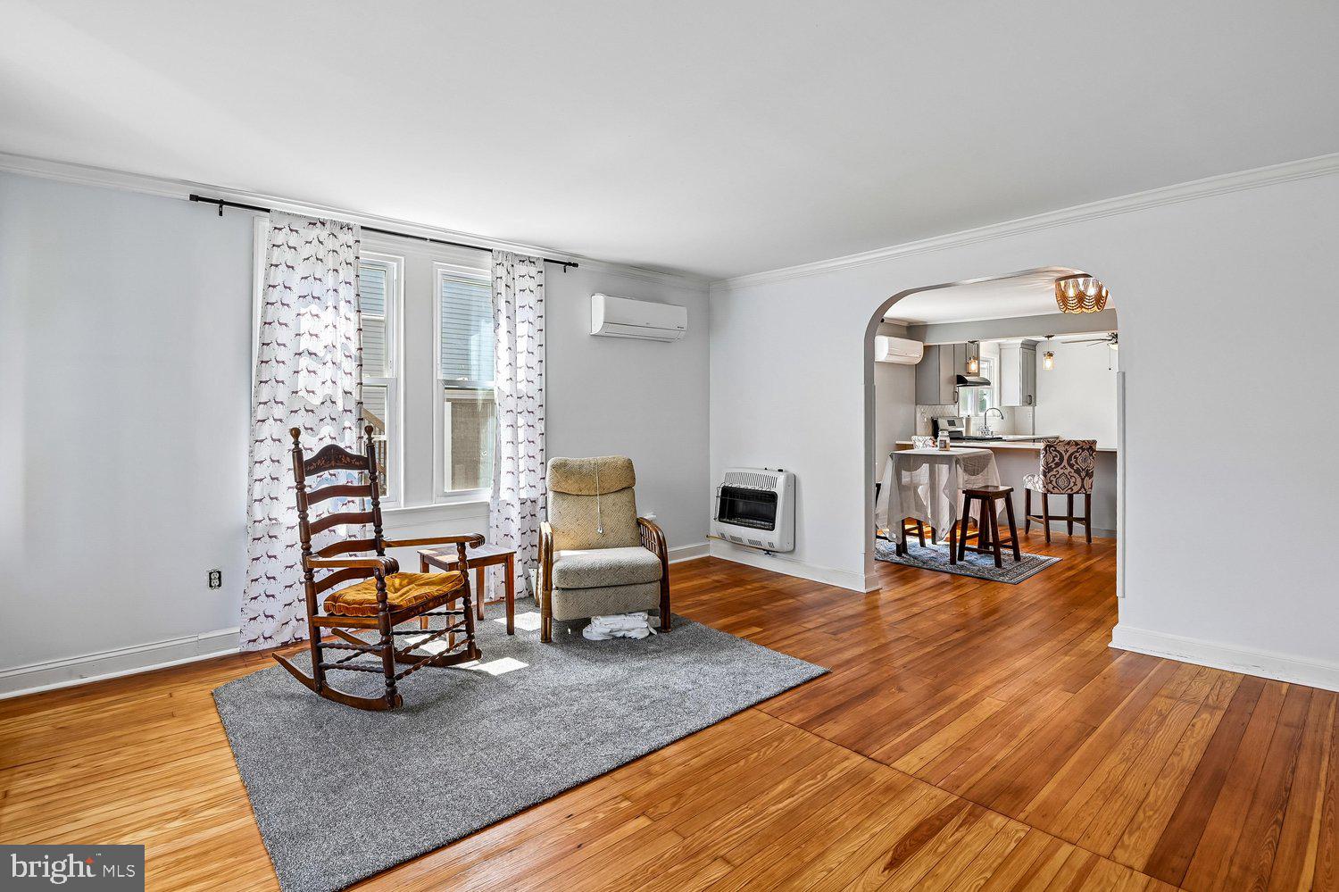 GALESVILLE - Residential