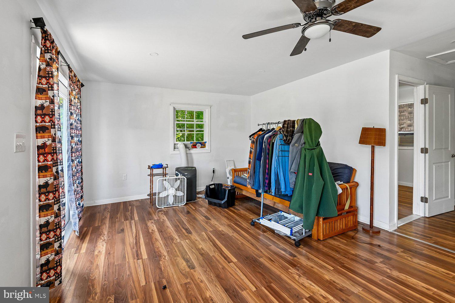 GALESVILLE - Residential