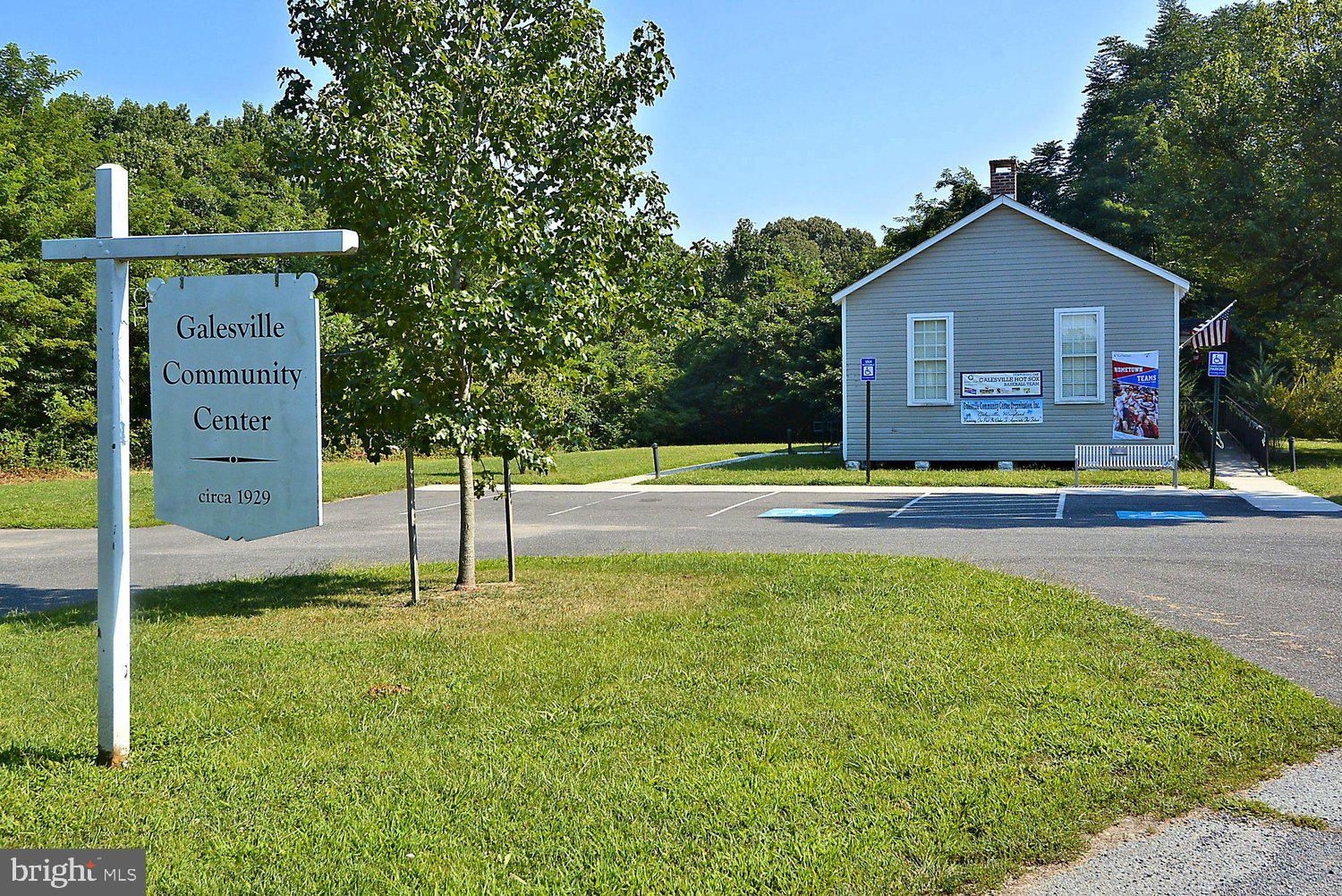 GALESVILLE - Residential