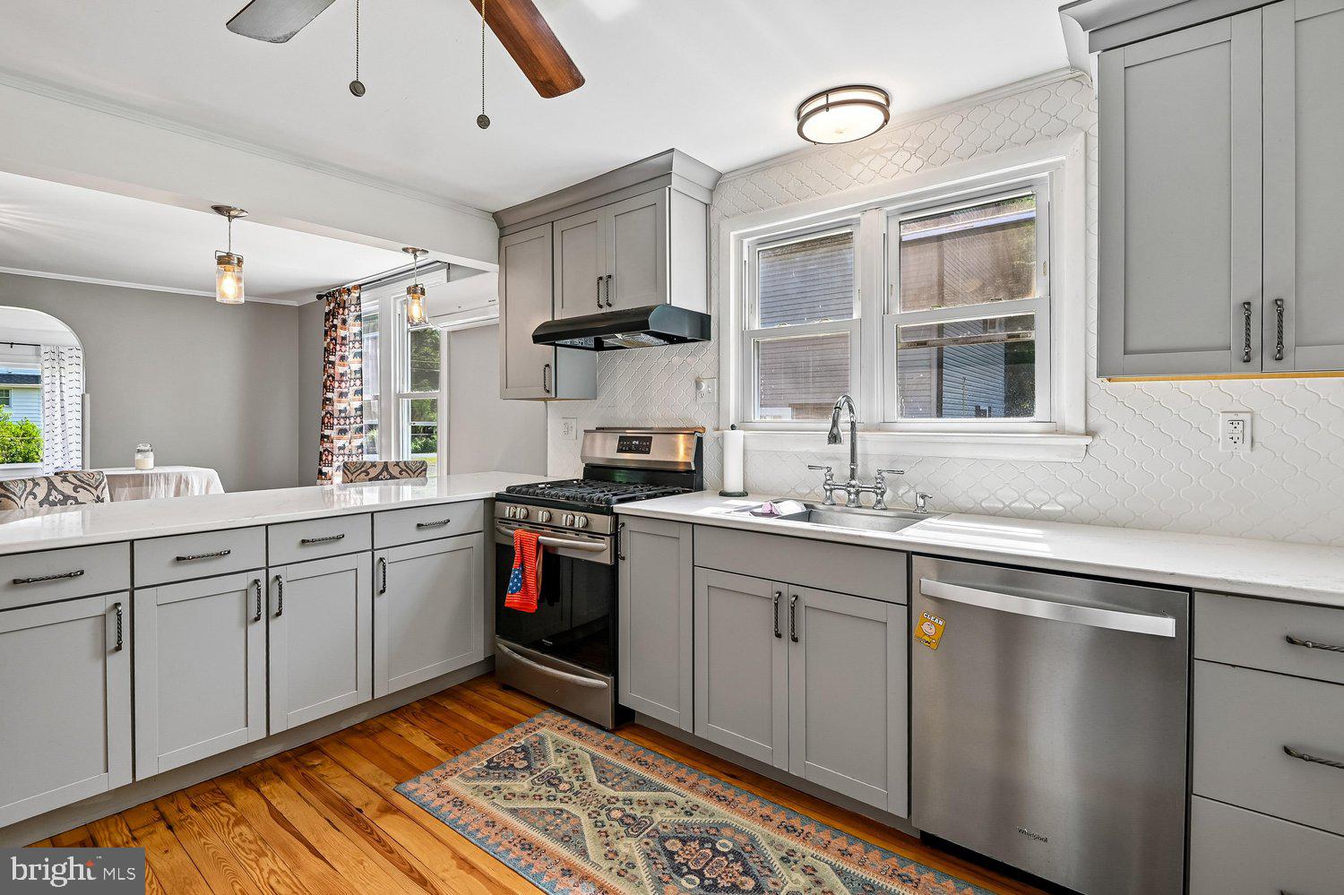 GALESVILLE - Residential