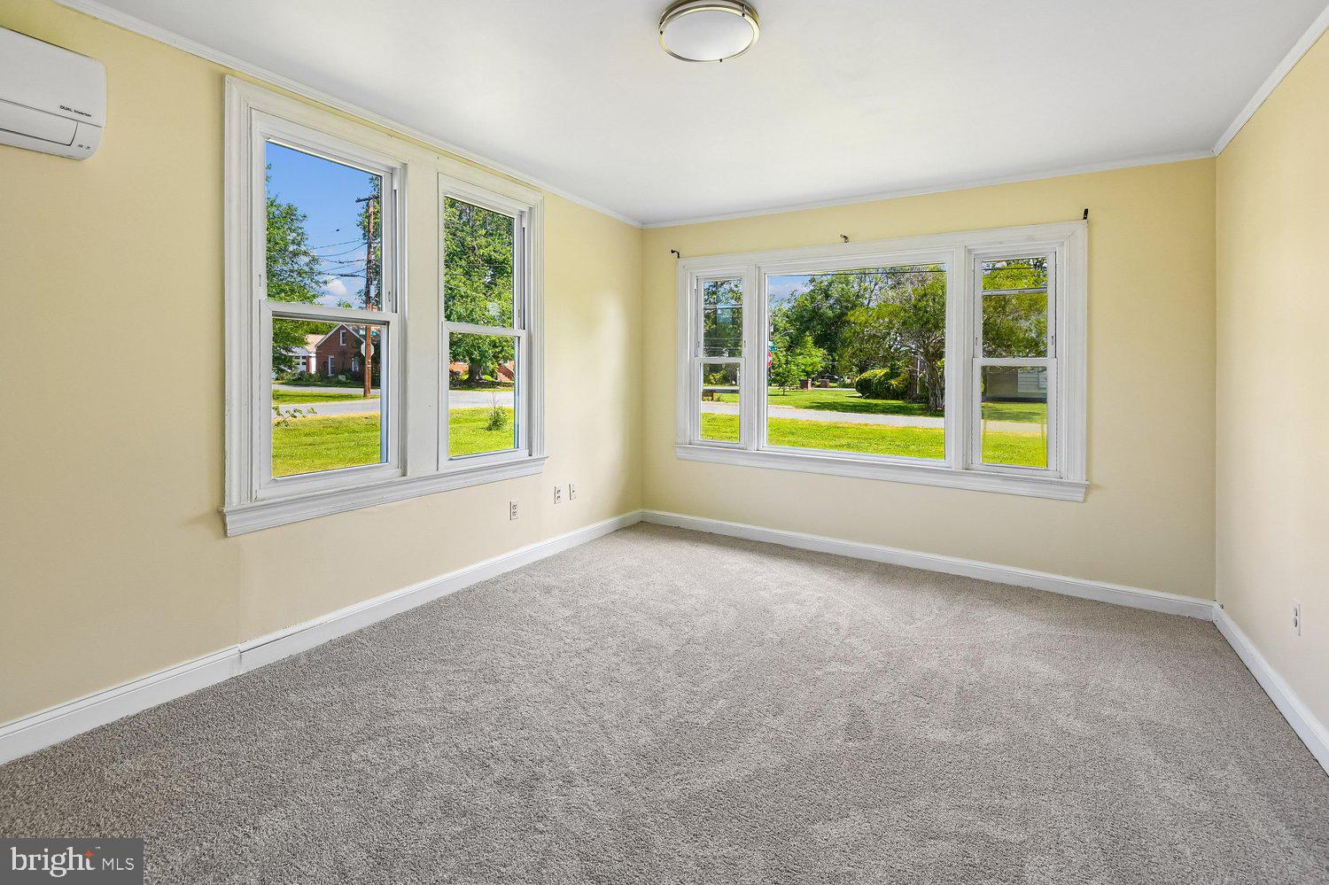 GALESVILLE - Residential