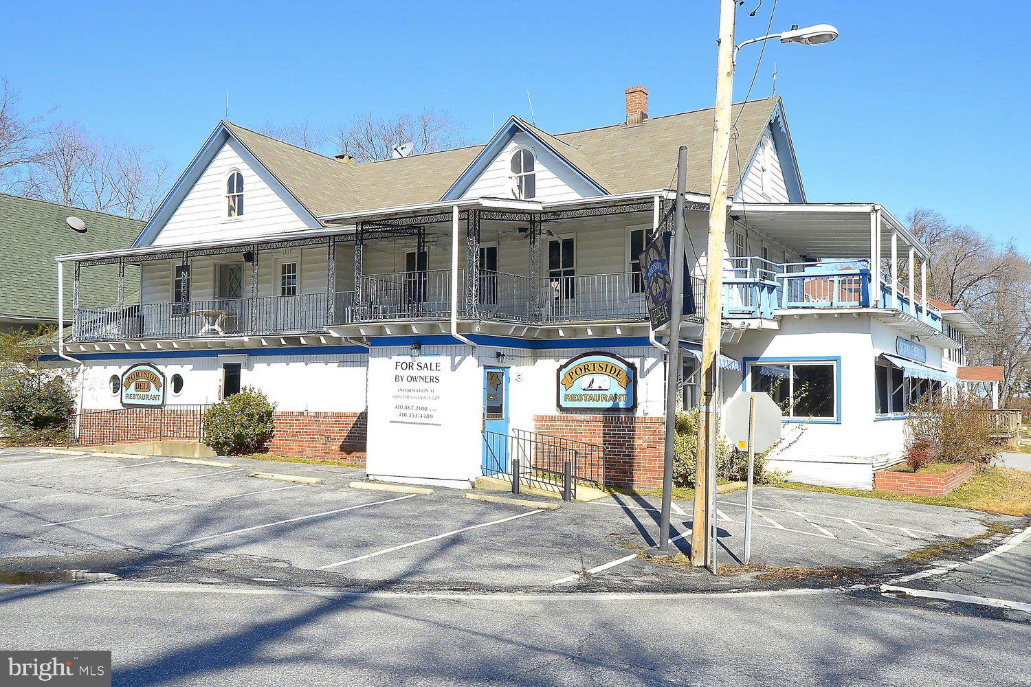 GALESVILLE - Residential