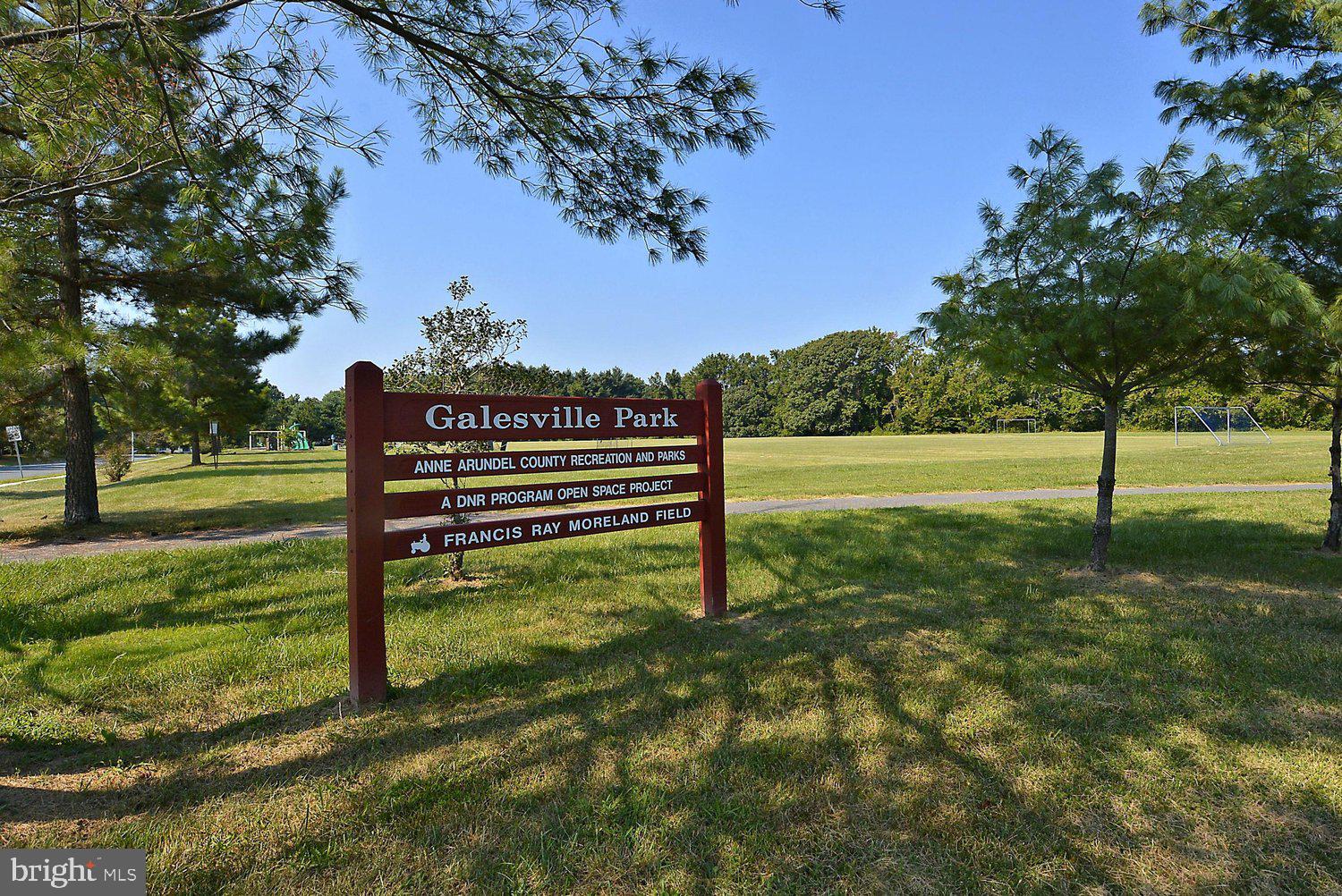 GALESVILLE - Residential