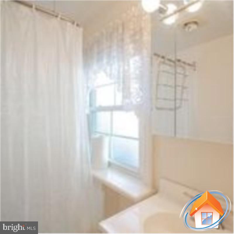NEWARK - Residential