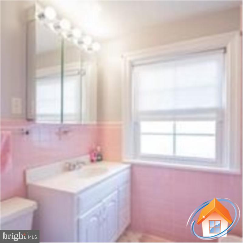 NEWARK - Residential