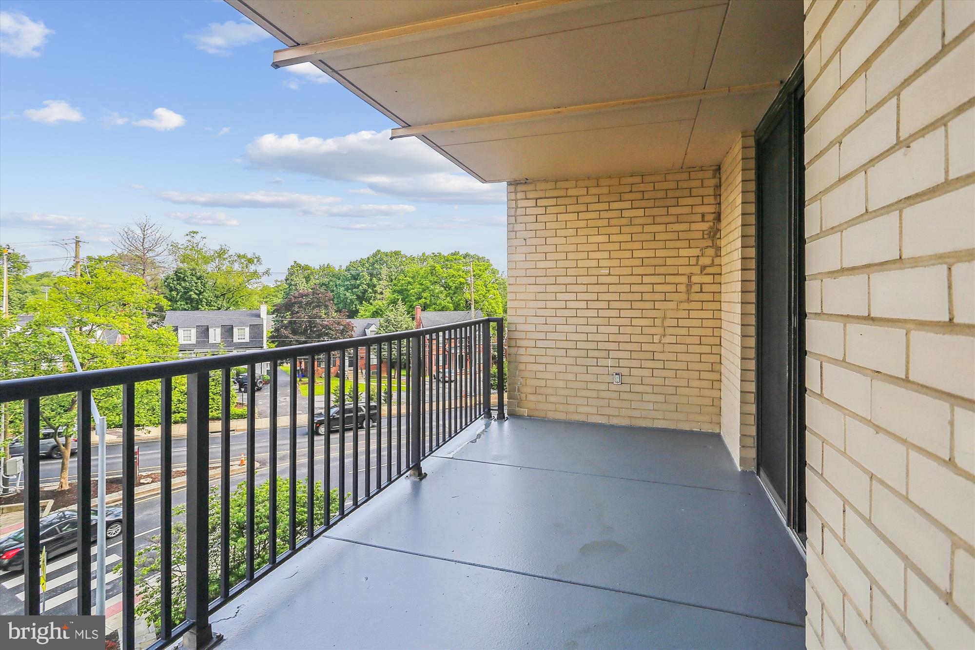 RIVIERA OF CHEVY CHASE - Residential