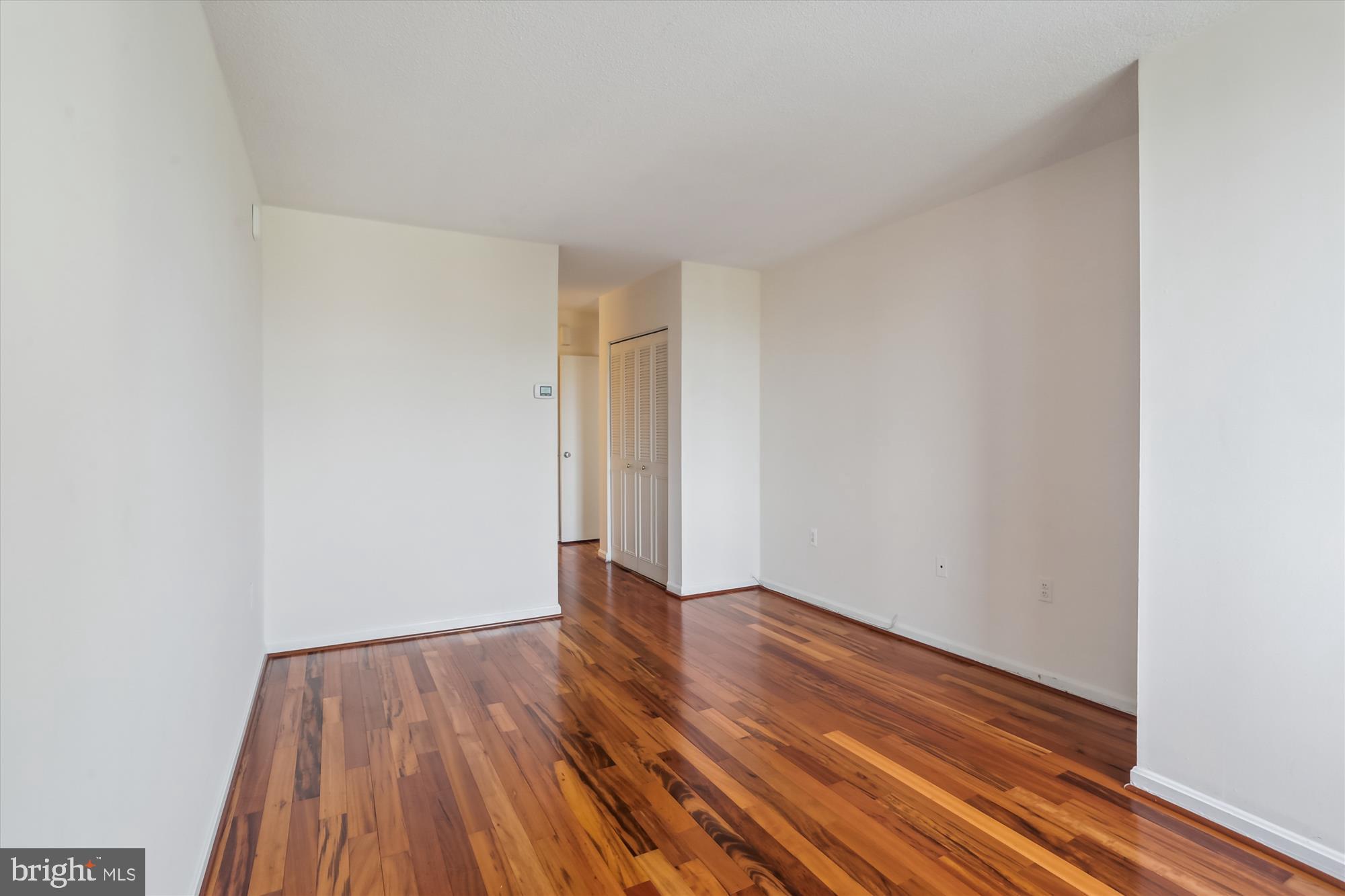RIVIERA OF CHEVY CHASE - Residential