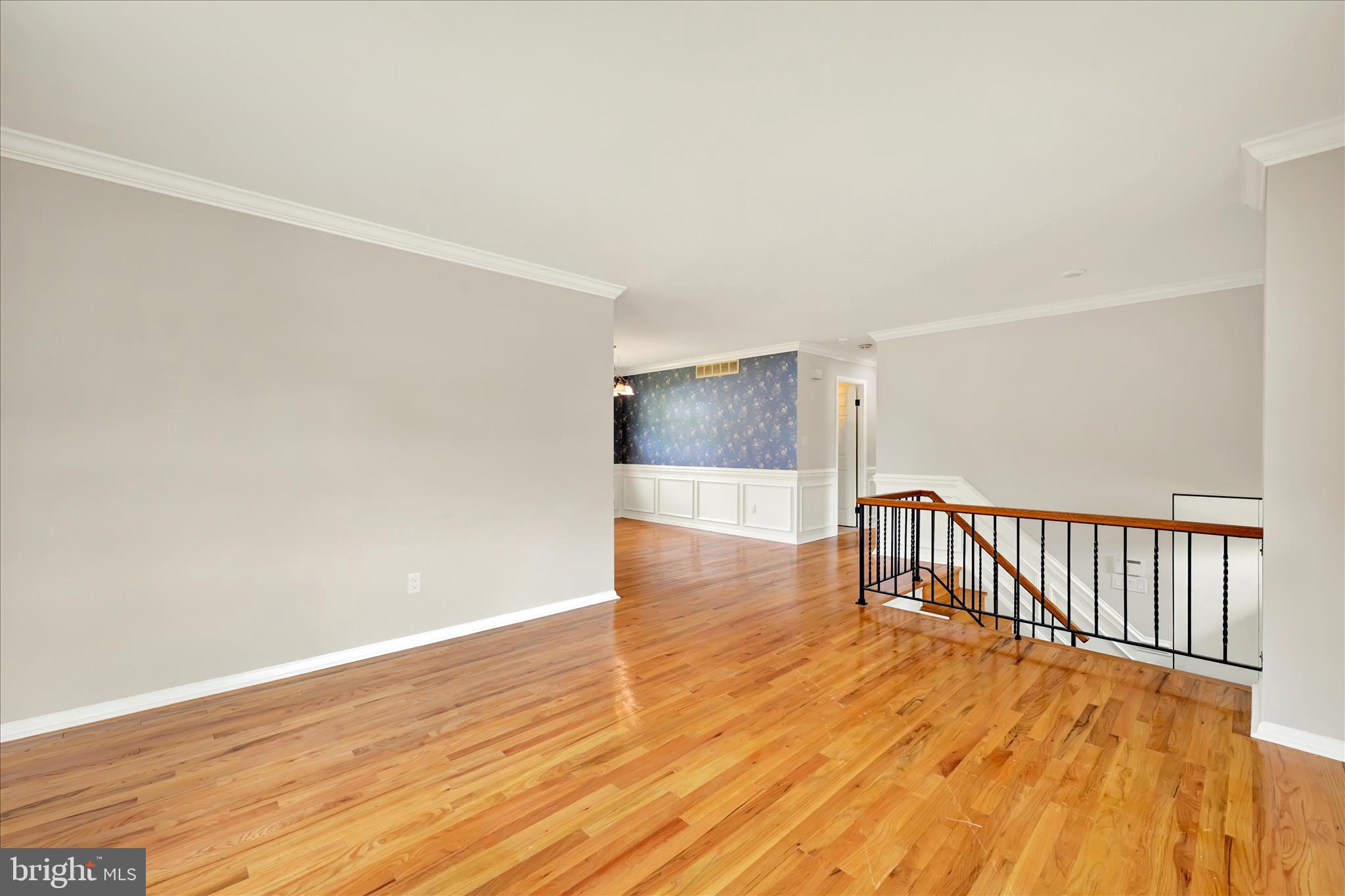 PERRY HALL - Residential
