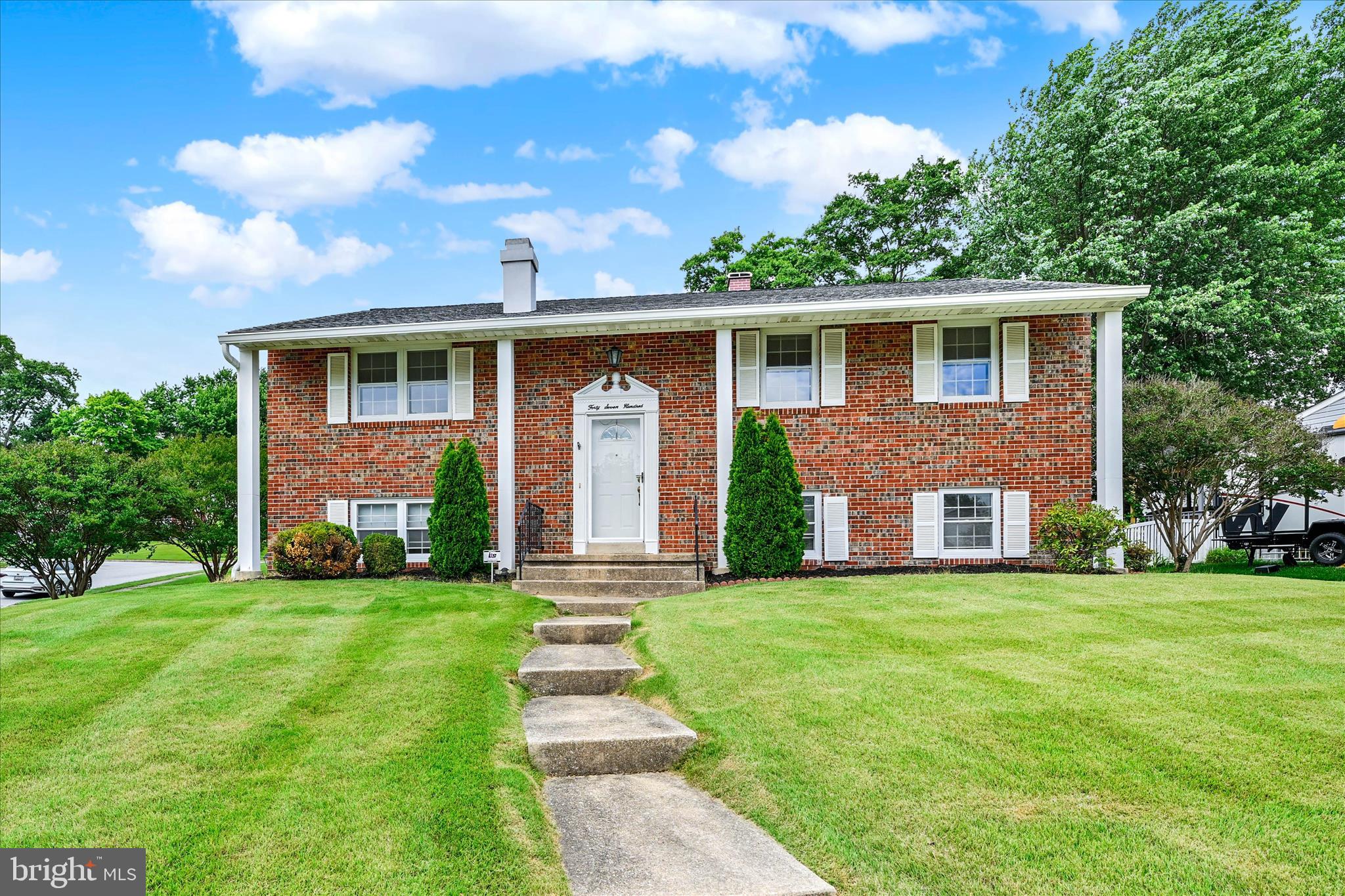 PERRY HALL - Residential