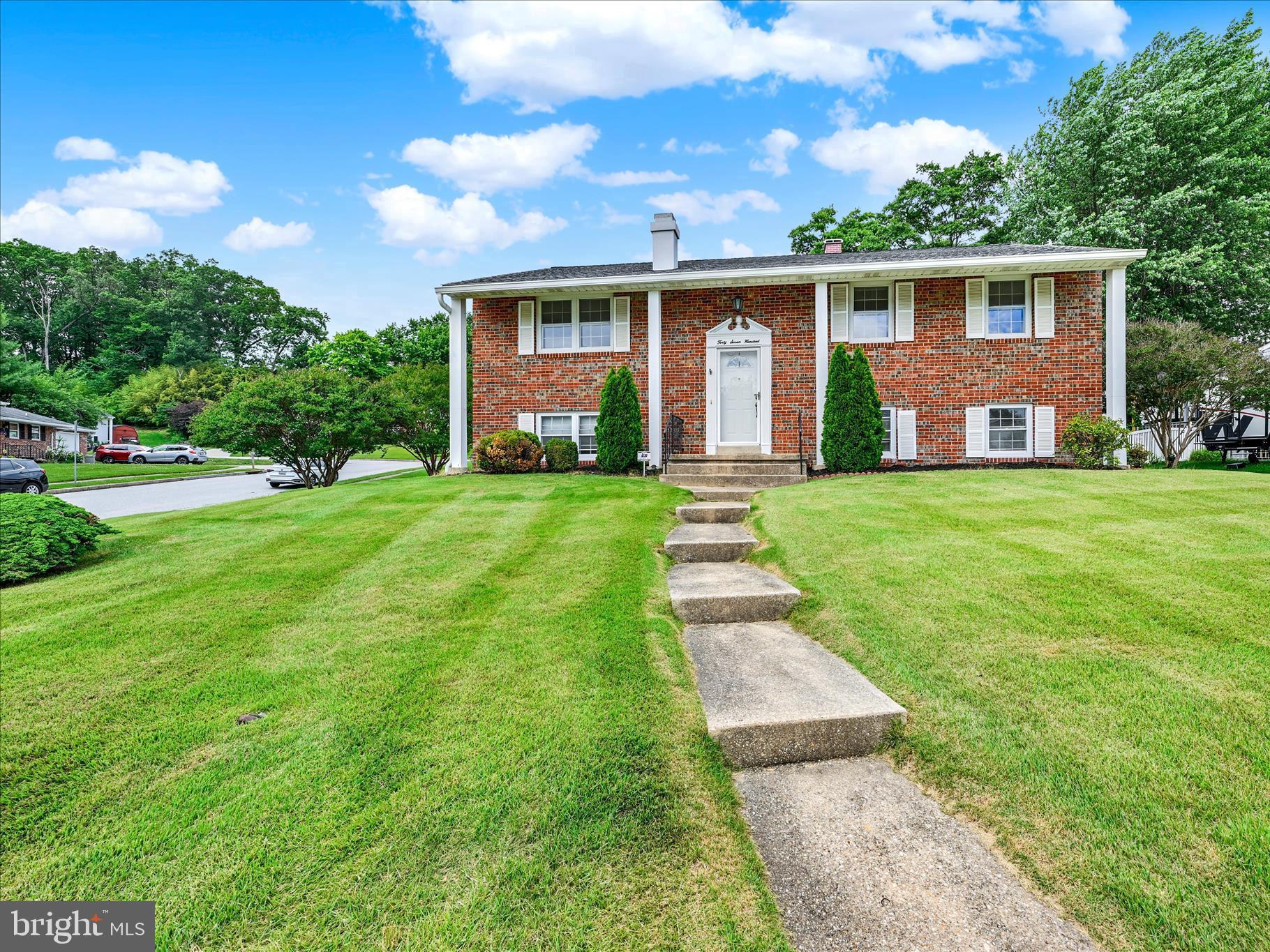 PERRY HALL - Residential