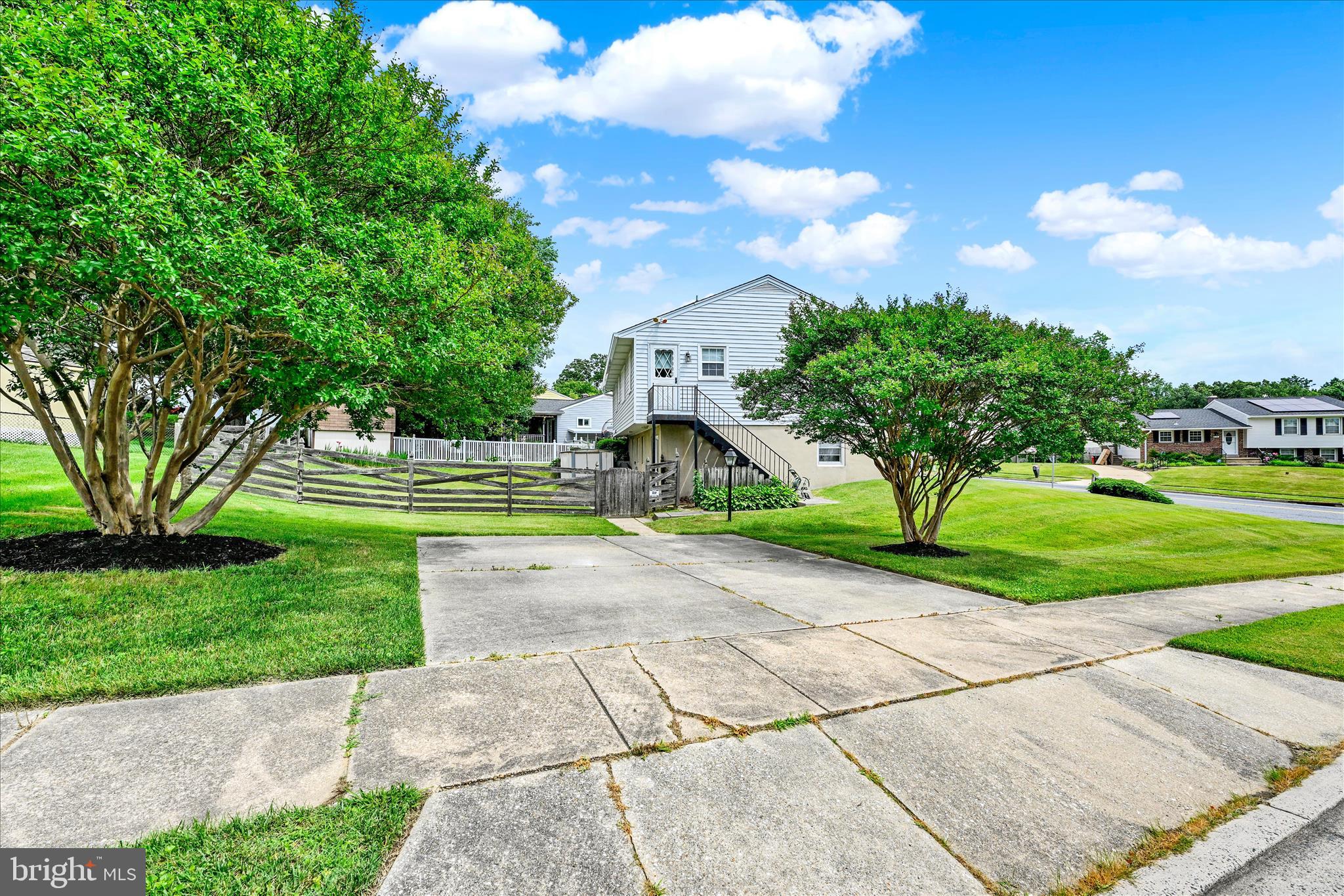 PERRY HALL - Residential