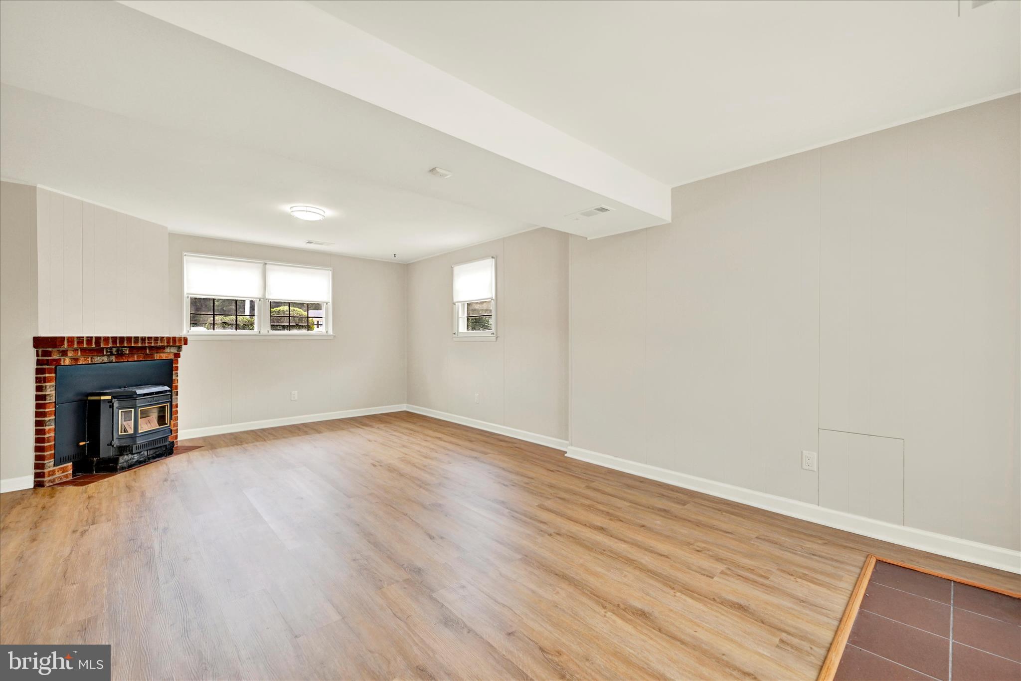 PERRY HALL - Residential