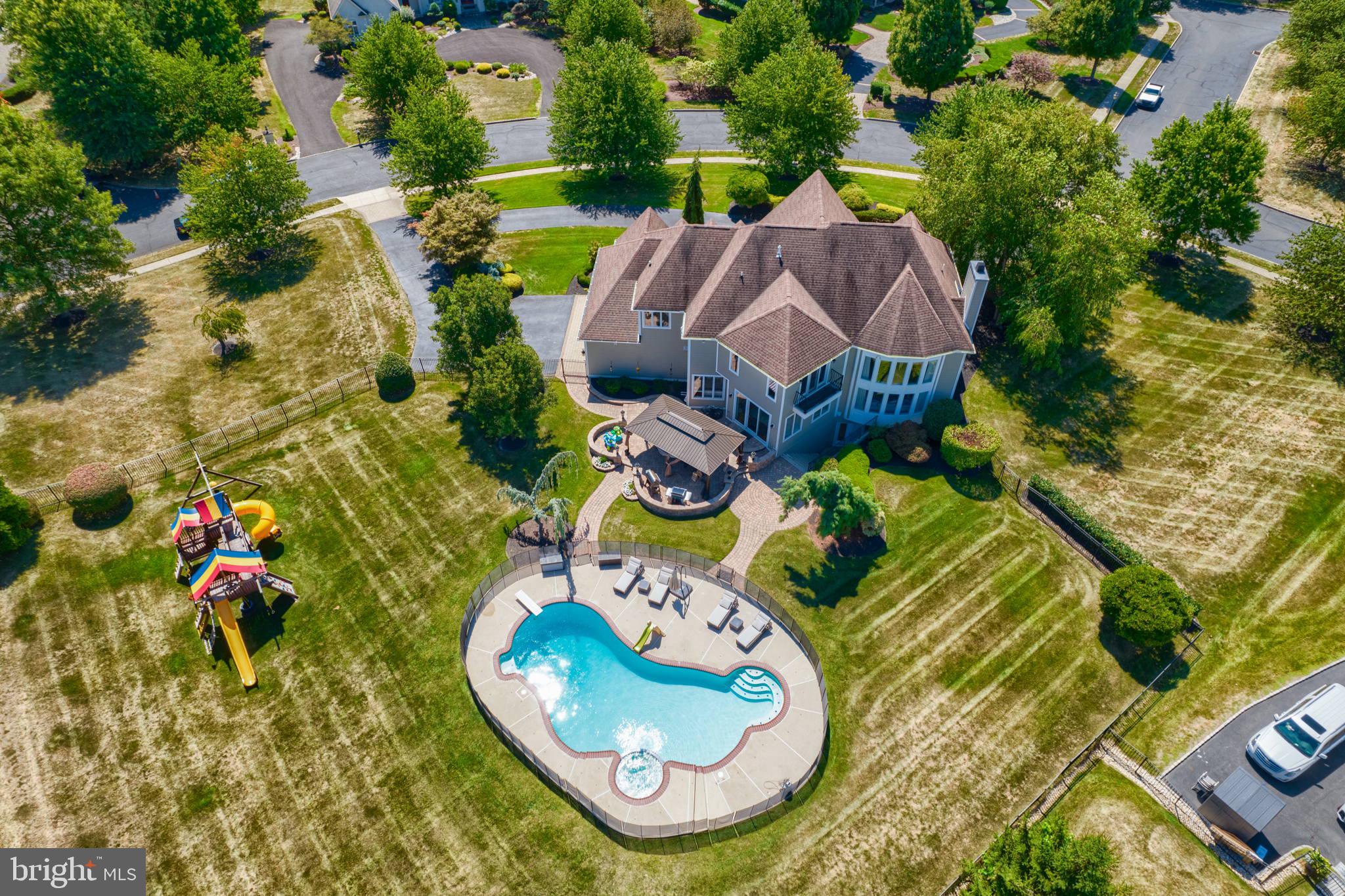 GREYSTONE - Residential